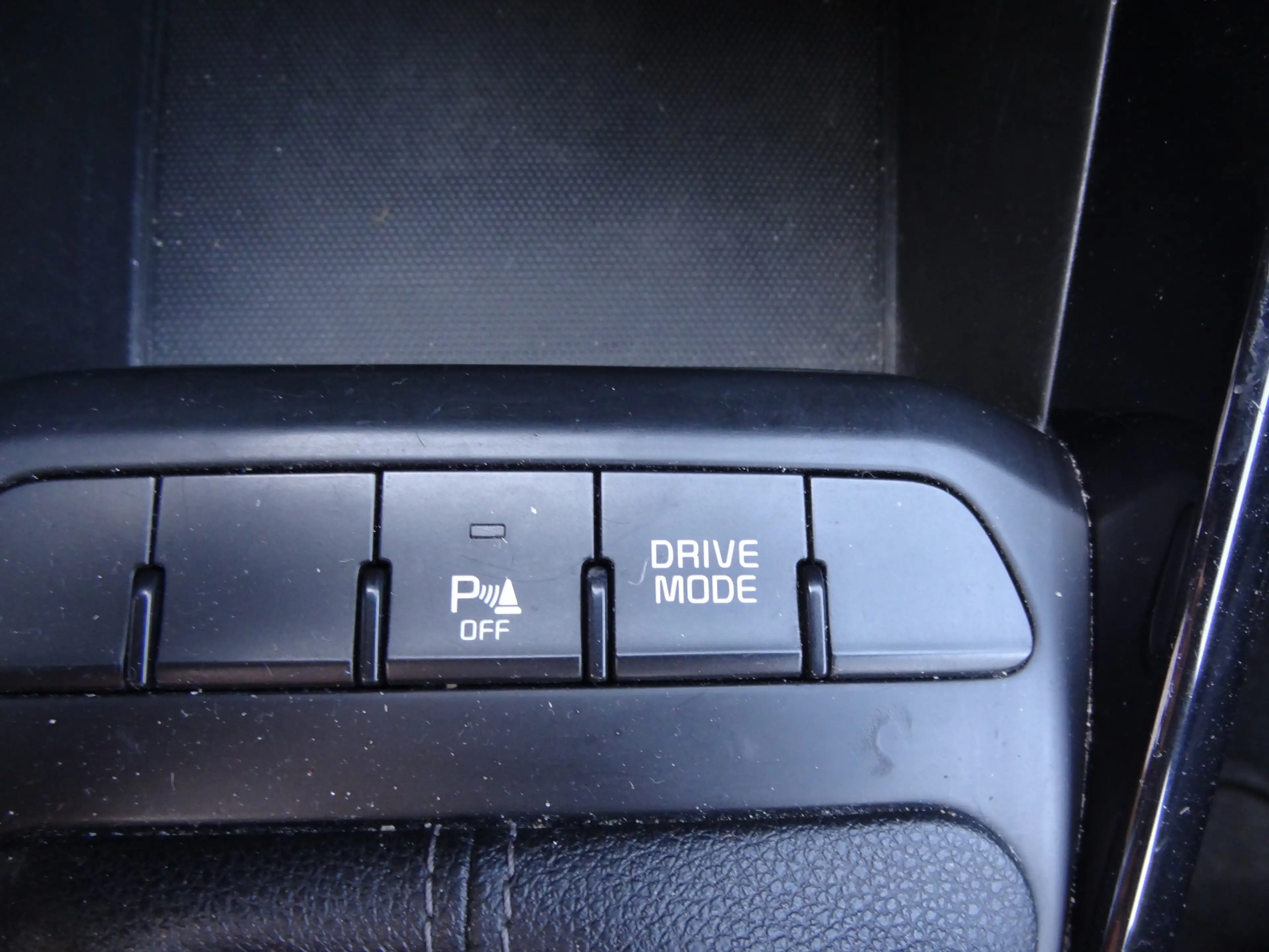 Kia Rio 1.0 T-GDi MHEV DynamicLine — photo 16