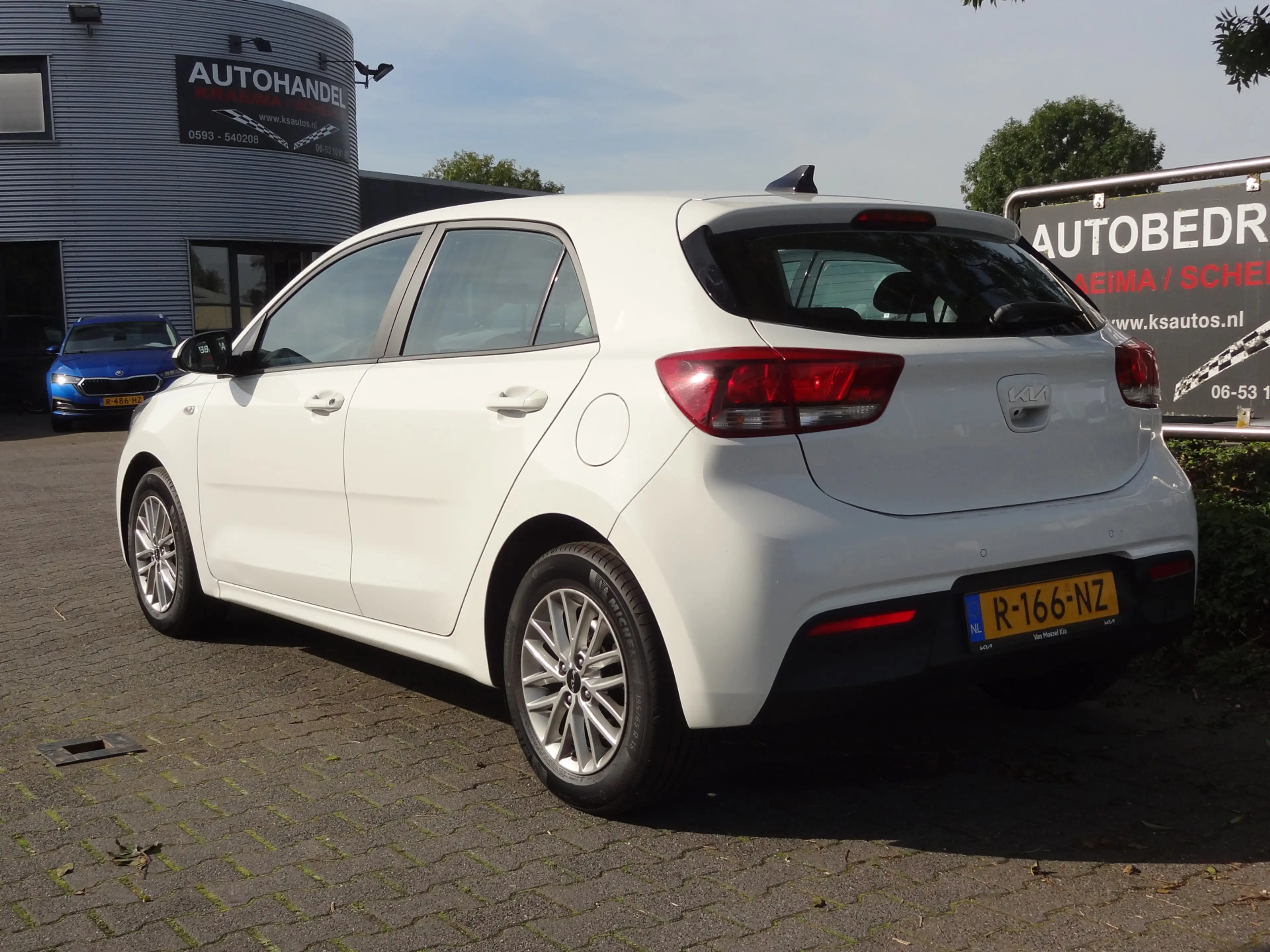 Kia Rio 1.0 T-GDi MHEV DynamicLine — photo 3