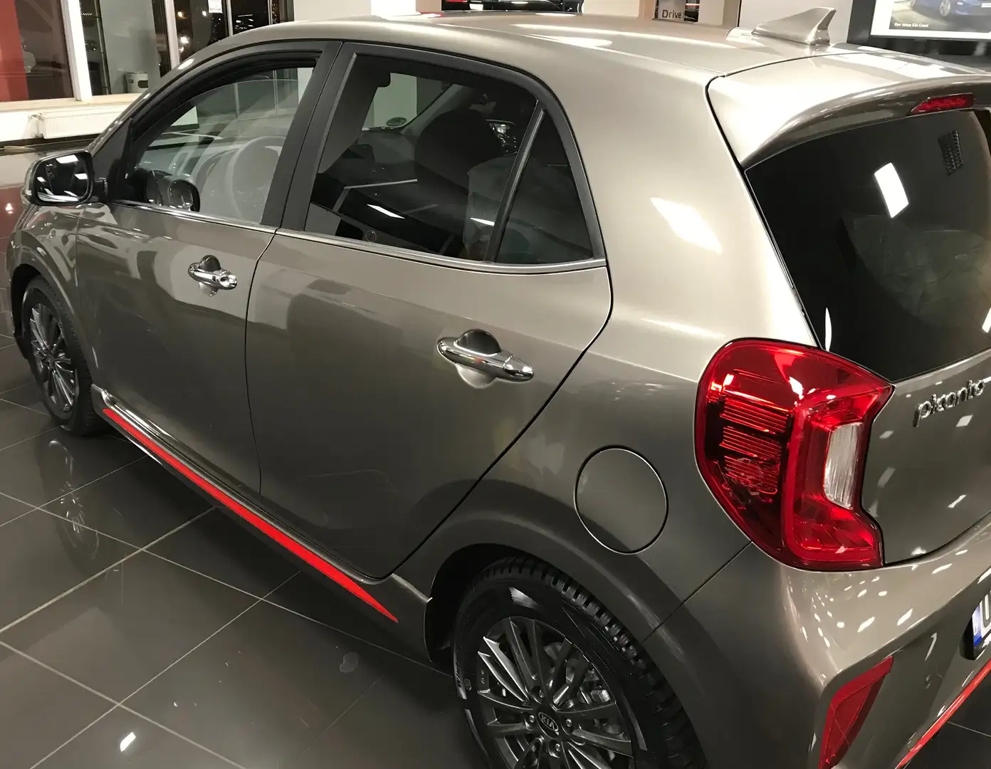 Kia Picanto Picanto 1.2 Aut. GT Line Grau - 2