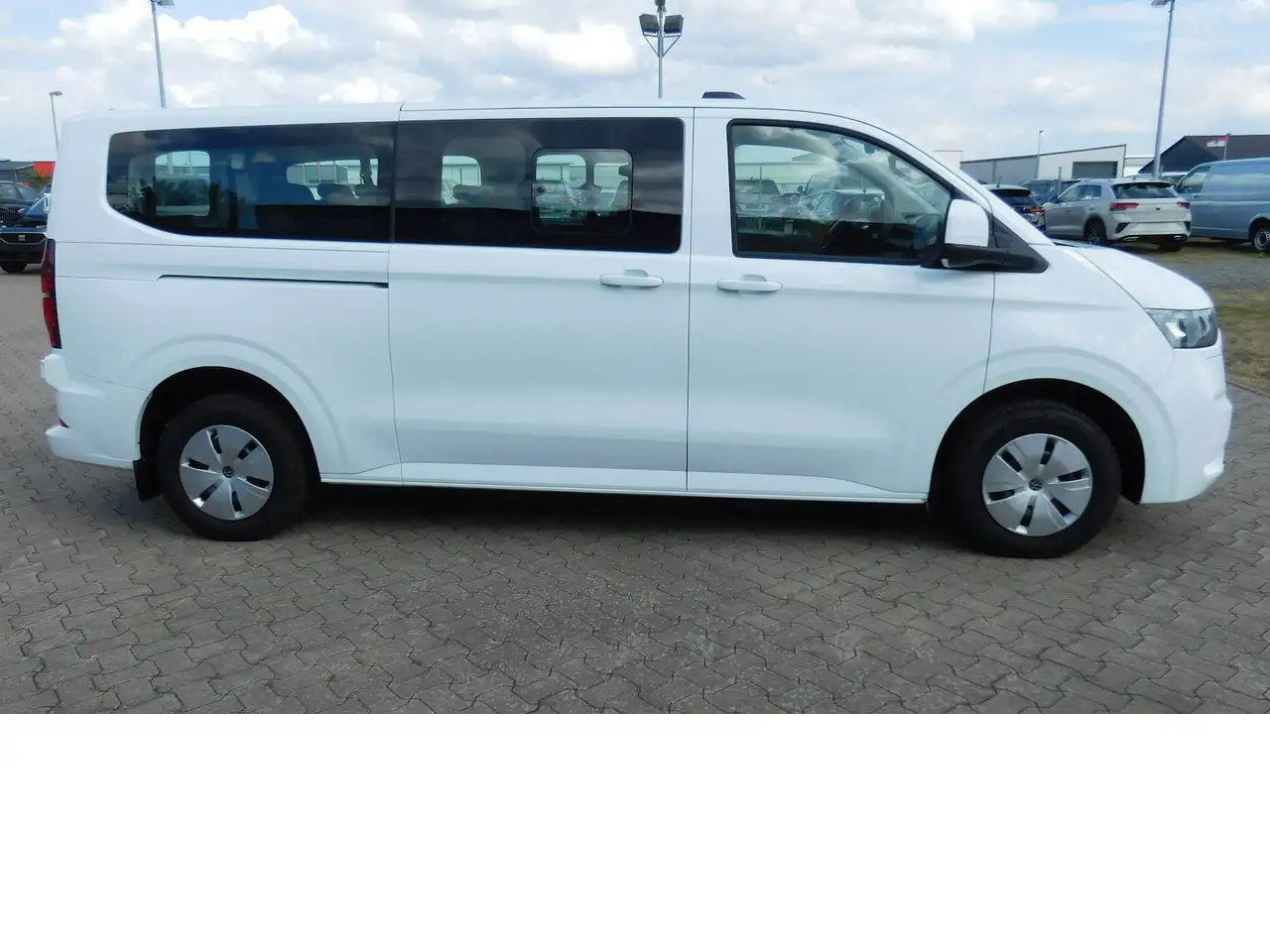 Volkswagen T7 Transporter VW T7 9 Sitze Elktro Navi Klima, миниатюра 2
