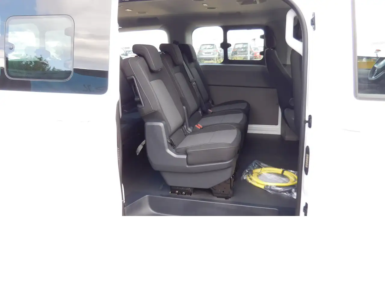 Volkswagen T7 Transporter VW T7 9 Sitze Elktro Navi Klima, миниатюра 7