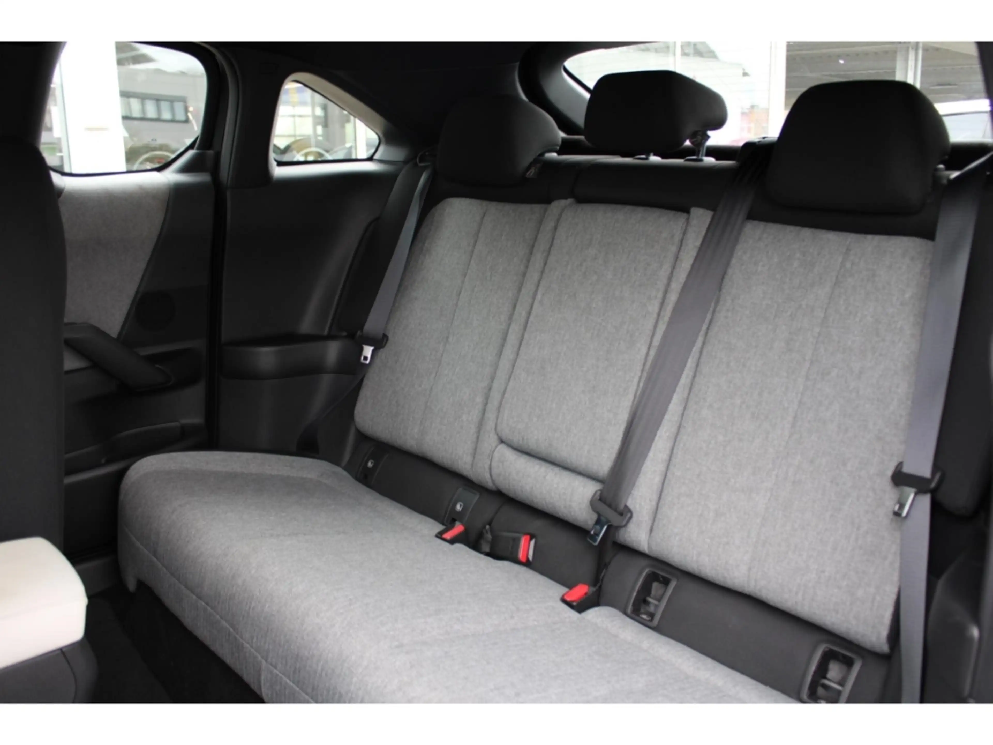 Mazda MX-30 e-SKYACTIV+KOM-P+NAV+PDC+GJ-RÄDER !! — photo 10