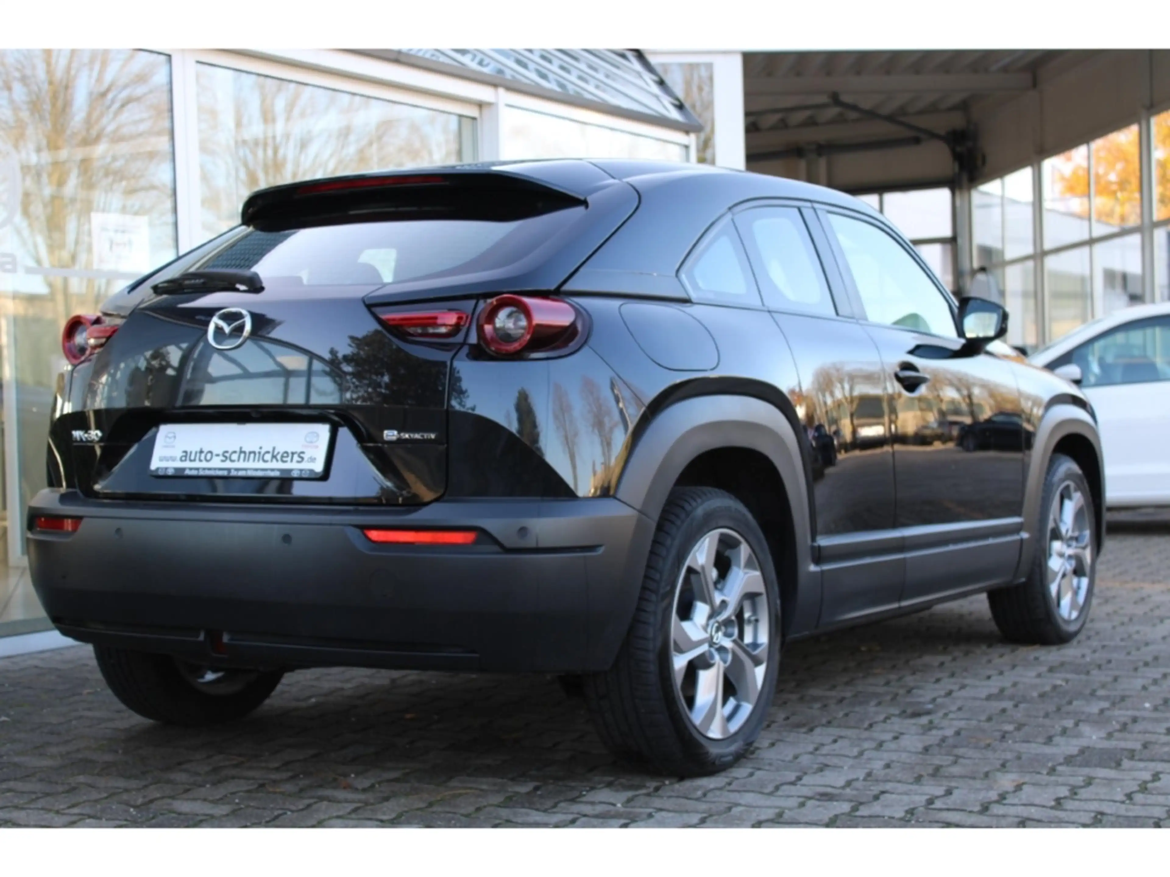 Mazda MX-30 e-SKYACTIV+KOM-P+NAV+PDC+GJ-RÄDER !! — photo 5