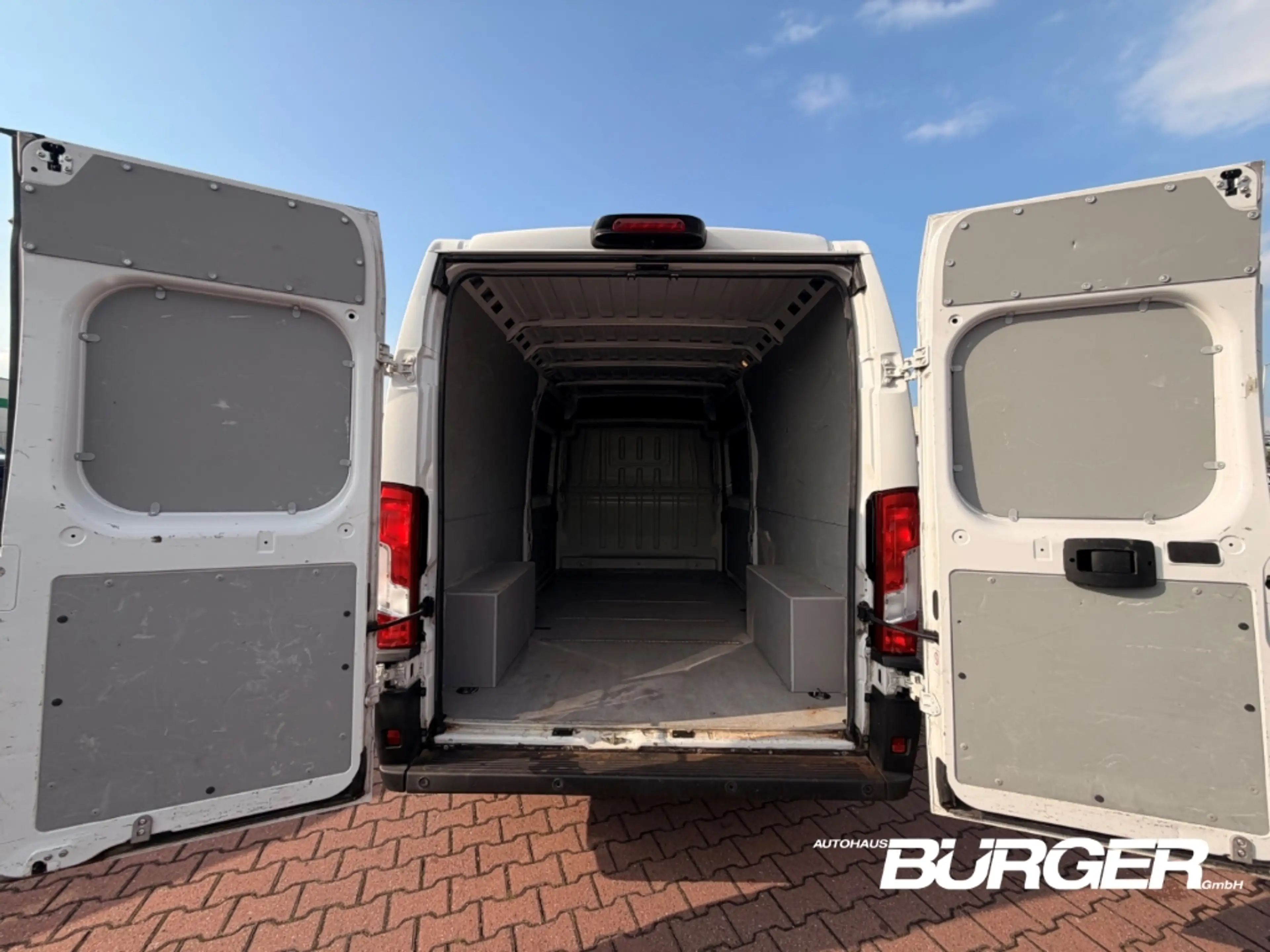 Citroen Jumper Grossraumkasten 33 L3H2 Club Hecktür 270°Öffnung 2 — photo 11