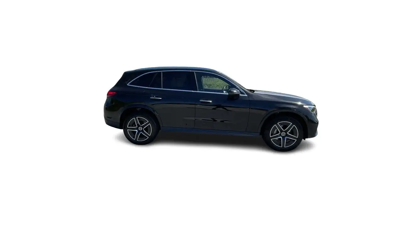 Mercedes-Benz GLC снимка Mercedes-Benz GLC