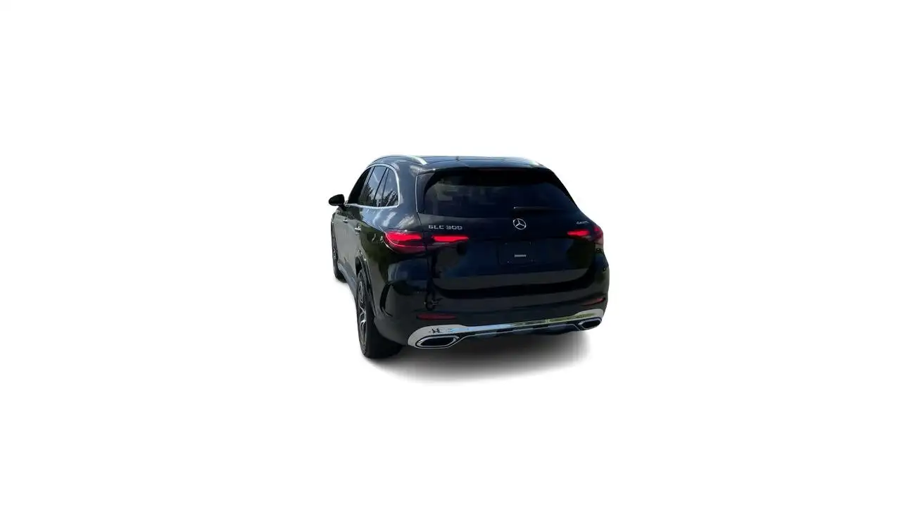 Mercedes-Benz GLC снимка Mercedes-Benz GLC