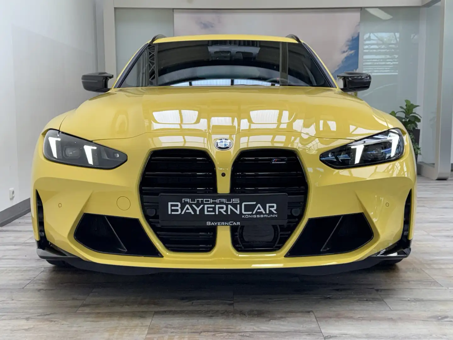 BMW M3 xDrive Comp. Individual Dakargelb CarbonExt. Gelb - 2