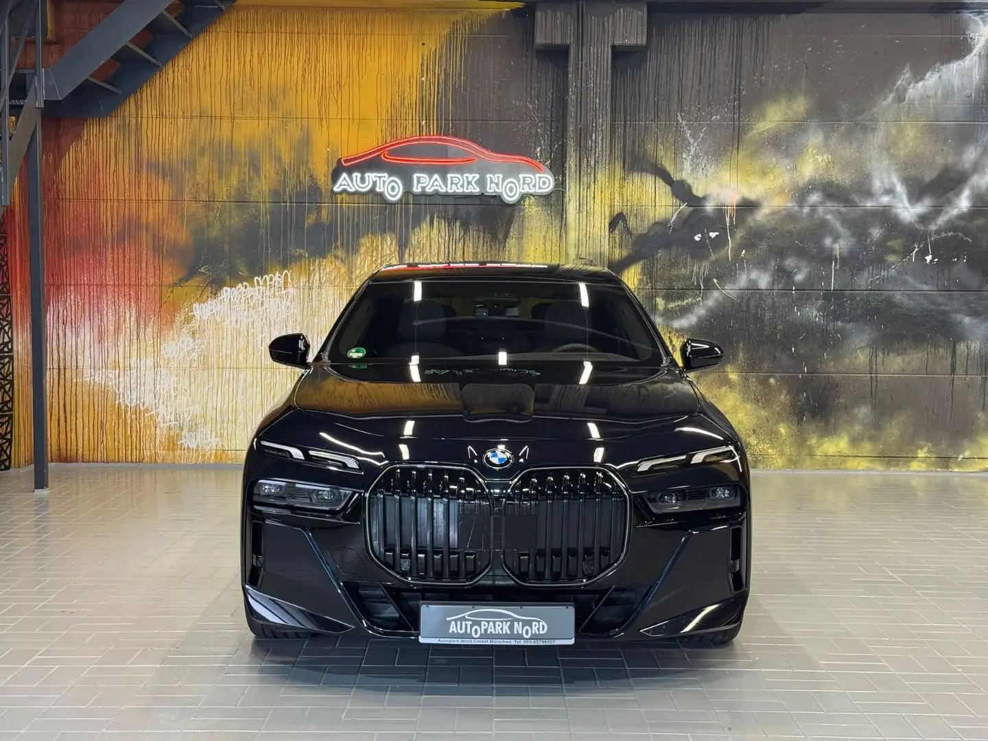 BMW 740 d xDrive M Sportpaket Pro SKY~MASSAGE~360~B&W Noir - 2