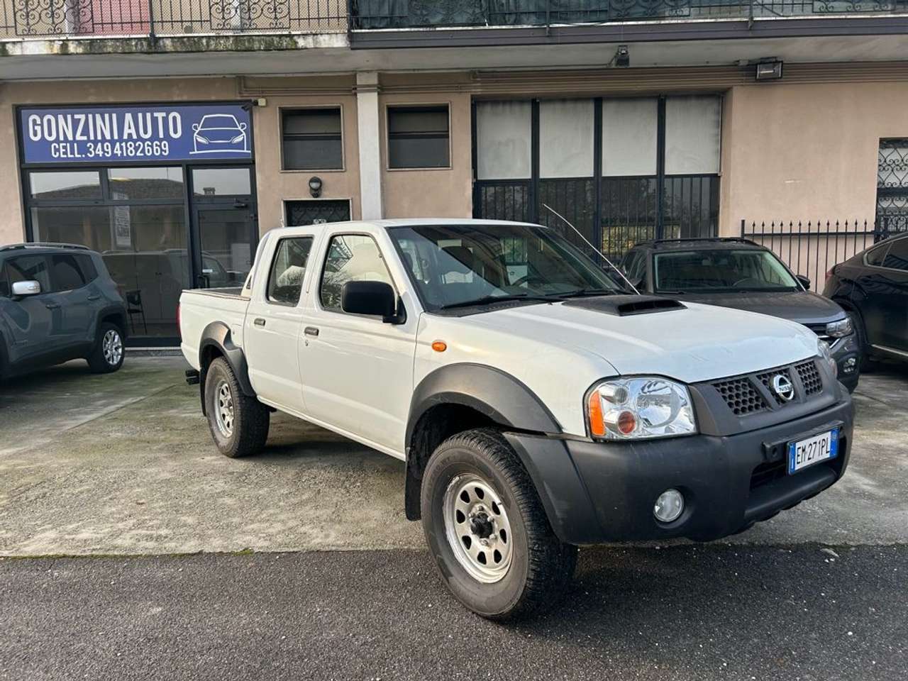 Nissan Navara 2.5 D 4p. Double Cab Efficient