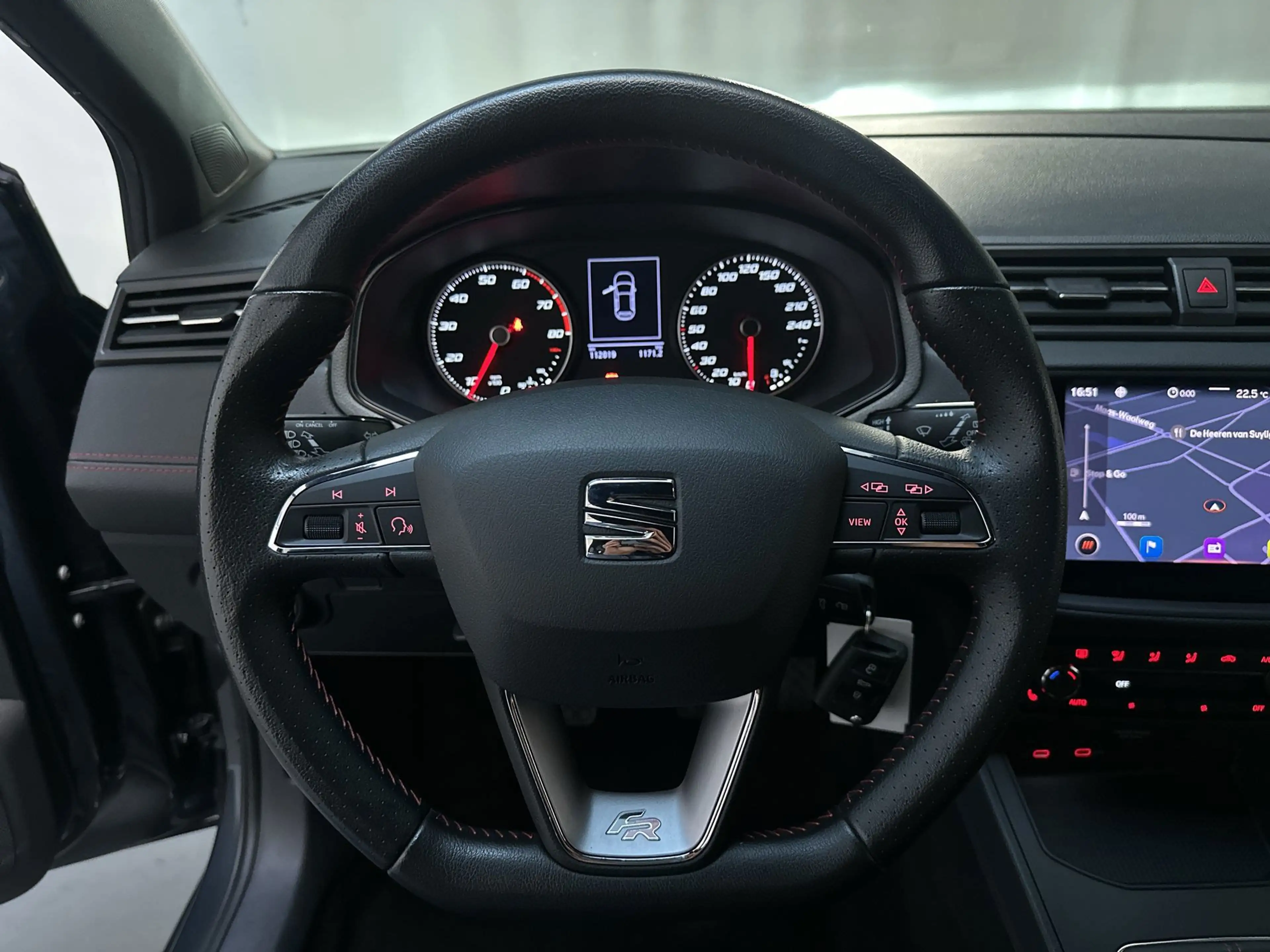 SEAT Ibiza 1.0 TSI 110pk FR Business Intense Plus Stoelverwar — photo 5
