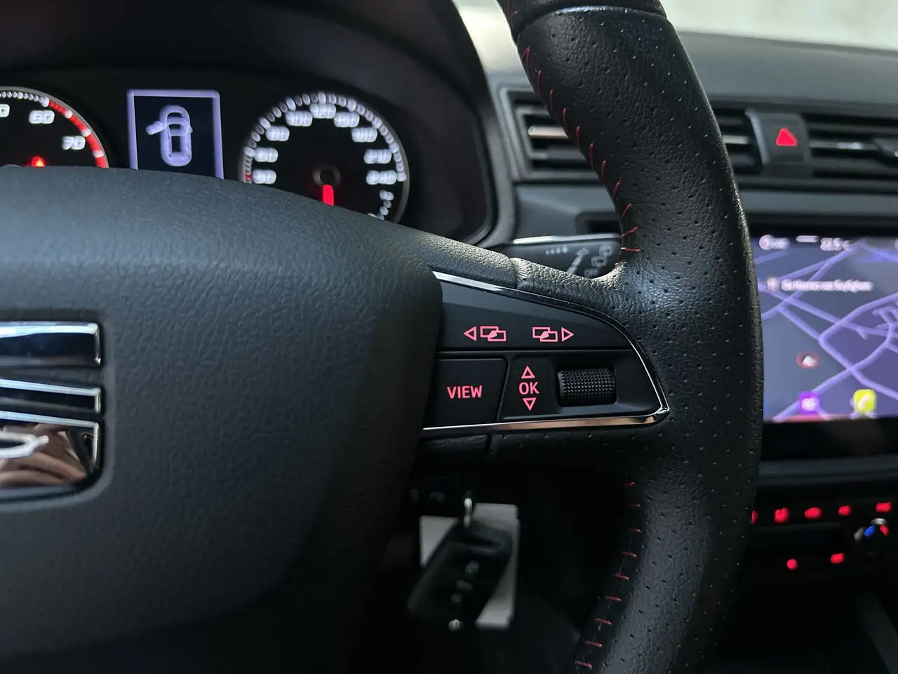 SEAT Ibiza 1.0 TSI 110pk FR Business Intense Plus Stoelverwar, миниатюра 22