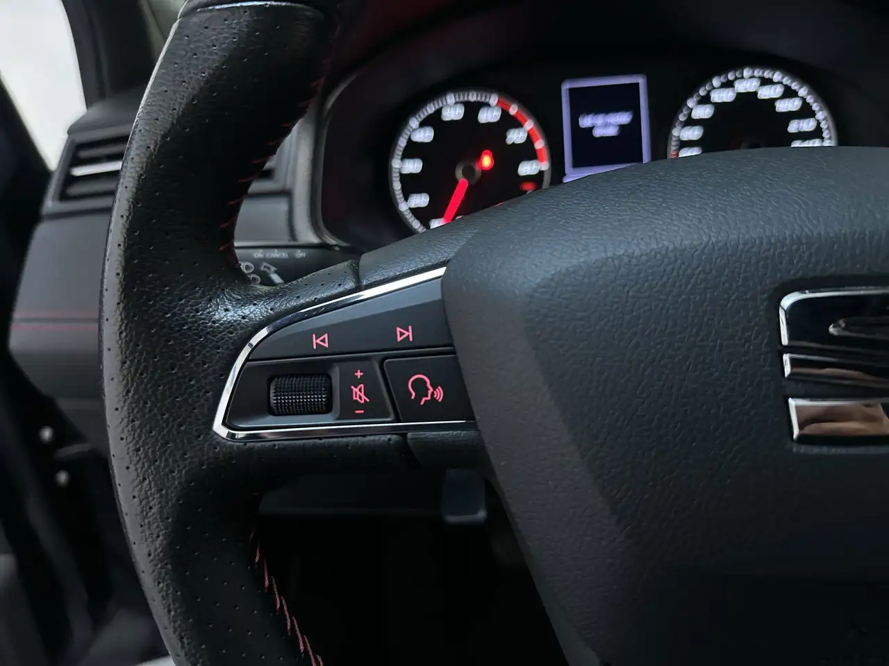 SEAT Ibiza 1.0 TSI 110pk FR Business Intense Plus Stoelverwar, миниатюра 21