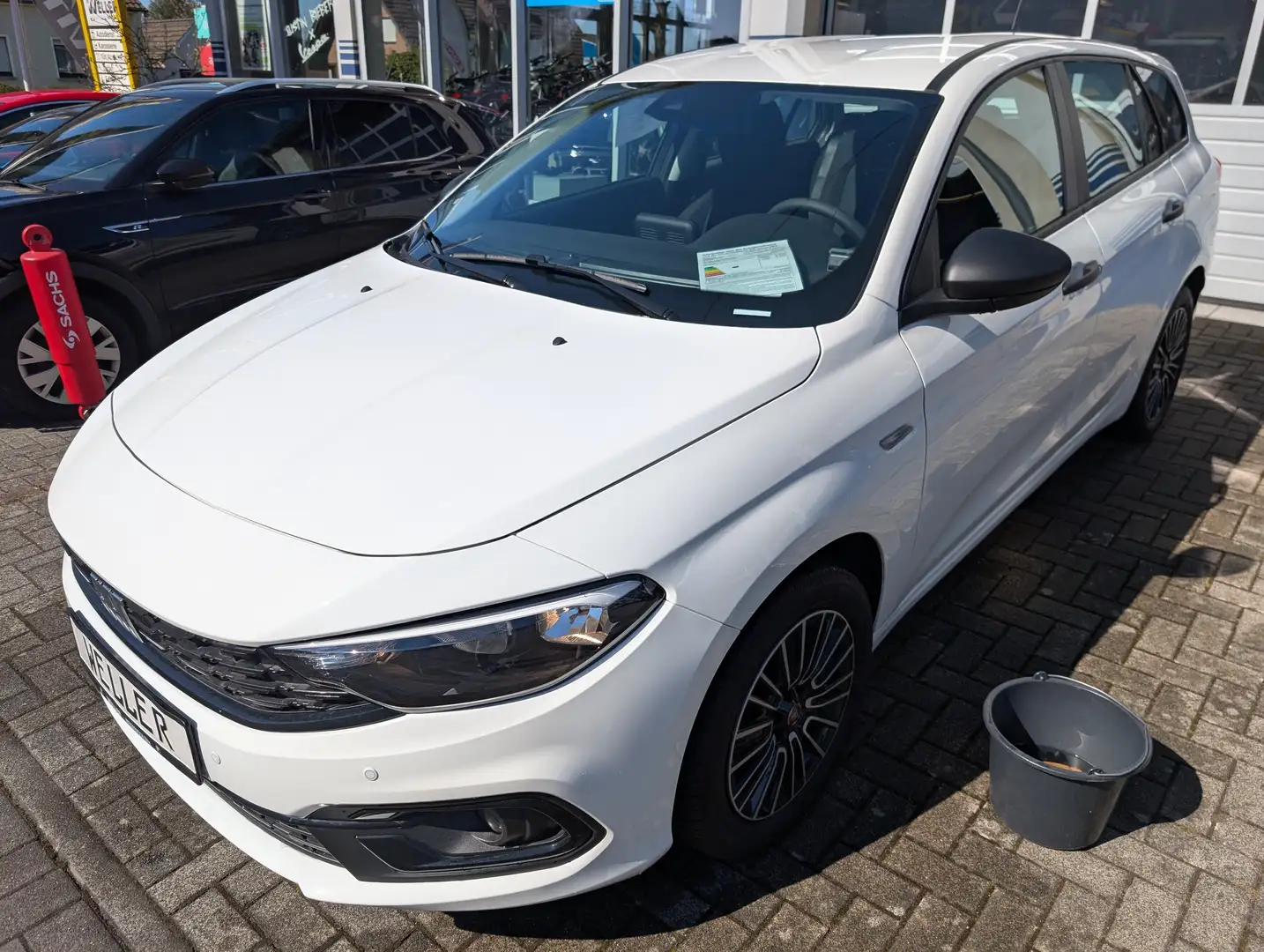 Fiat Tipo Kombi 100 2025 Klimaaut Parken Sitzheizen App Con. Weiß - 1