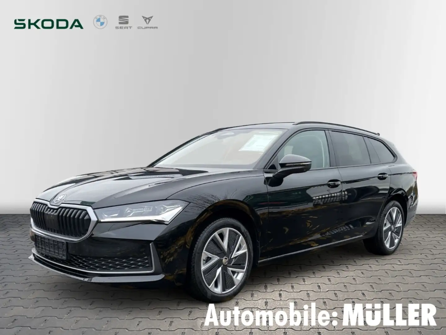 Skoda Superb Selection 2,0 TDI110 kW 7-Gang auto *AHK*MATRIX-LE Schwarz - 1