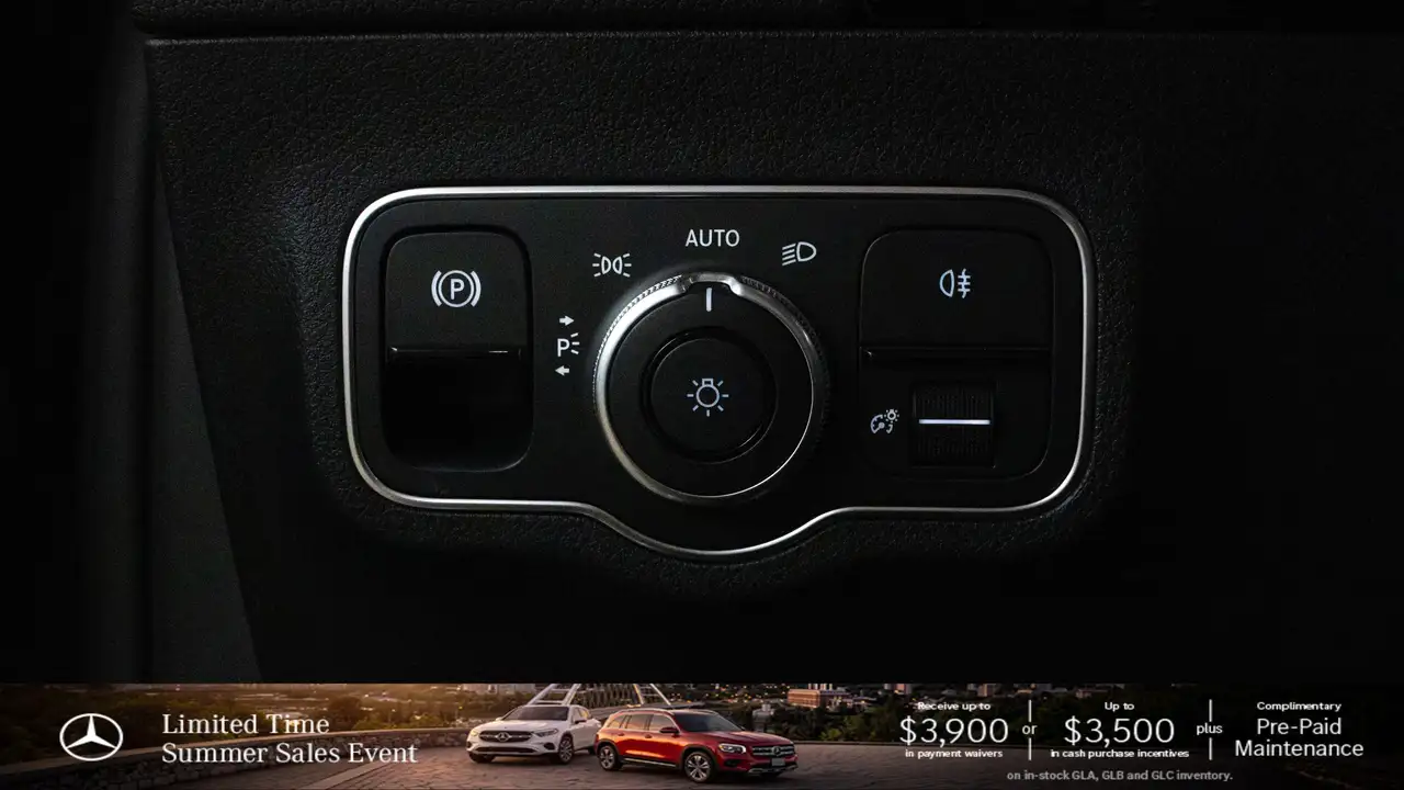 Mercedes-Benz GLA снимка Mercedes-Benz GLA