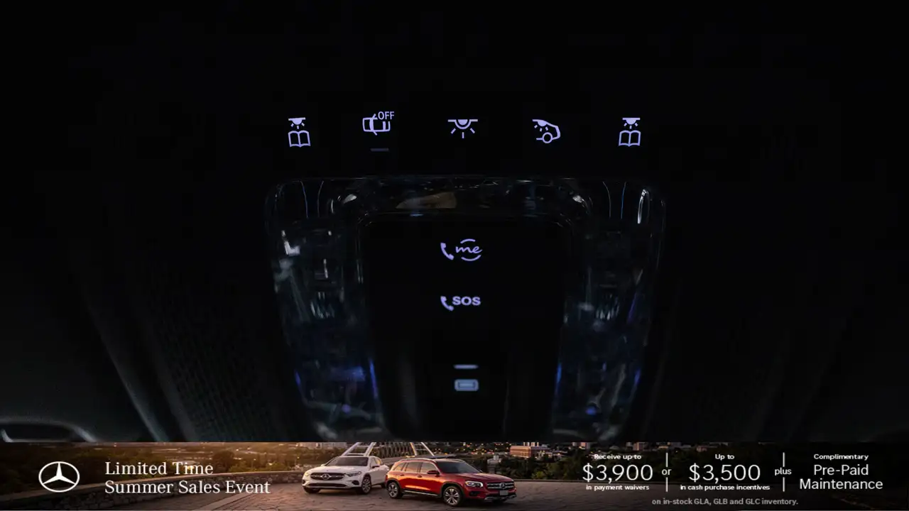 Mercedes-Benz GLA снимка Mercedes-Benz GLA
