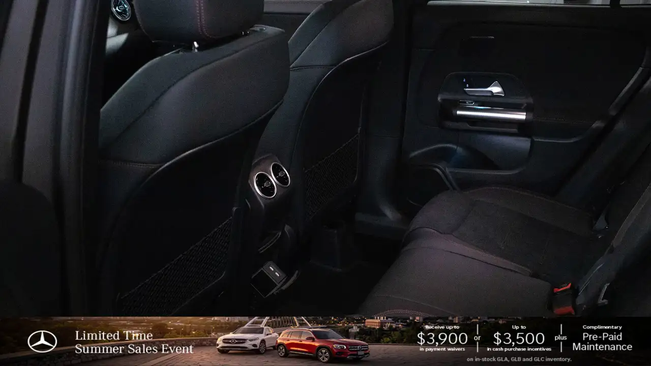 Mercedes-Benz GLA снимка Mercedes-Benz GLA