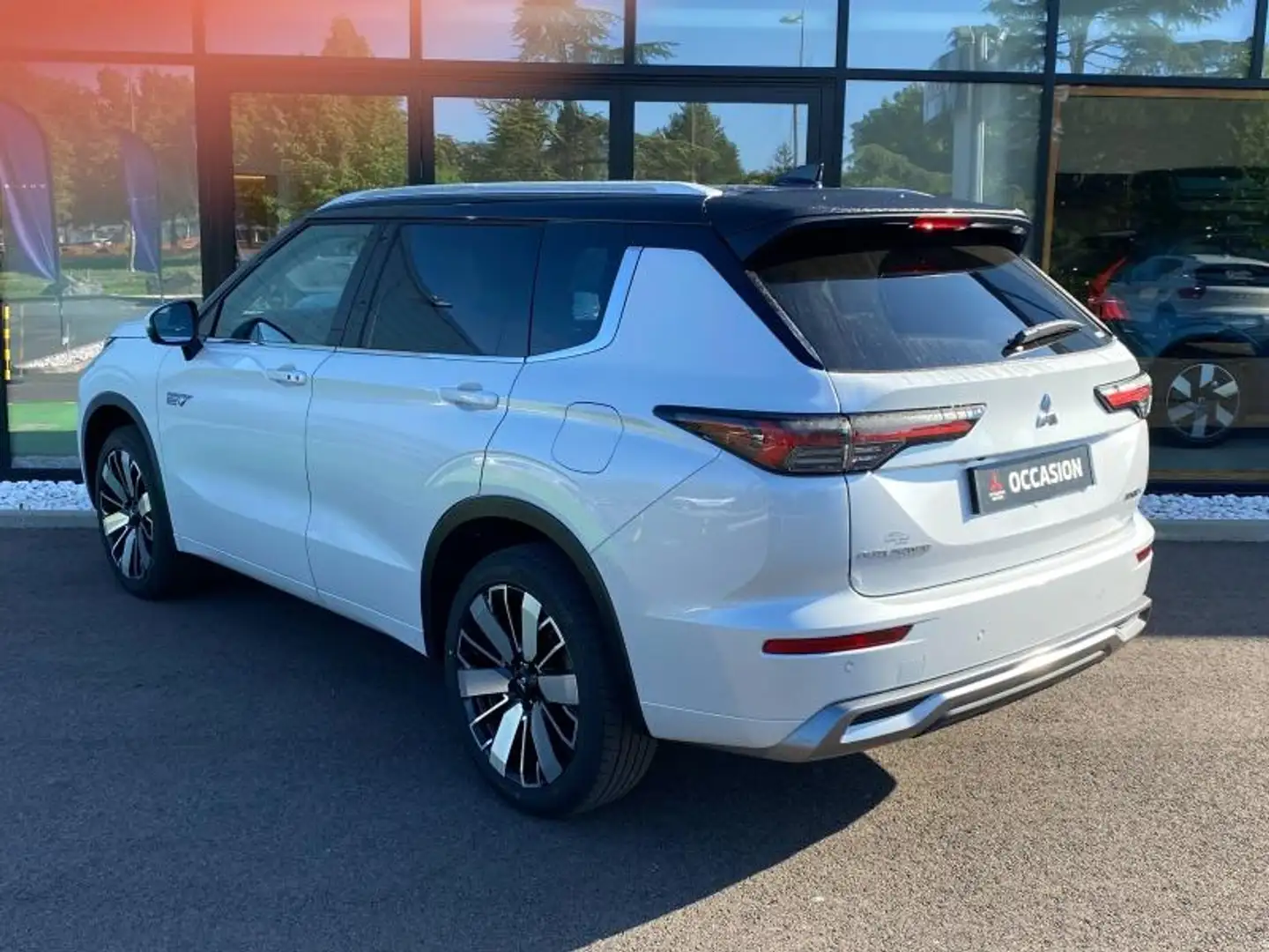 Mitsubishi Outlander 2.4 PHEV 306ch Instyle 4WD - 2