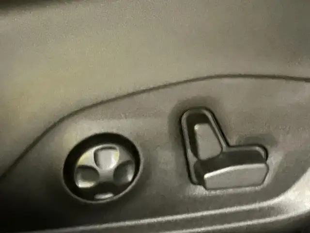 Jeep Compass view 4