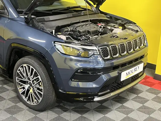 Jeep Compass view 11