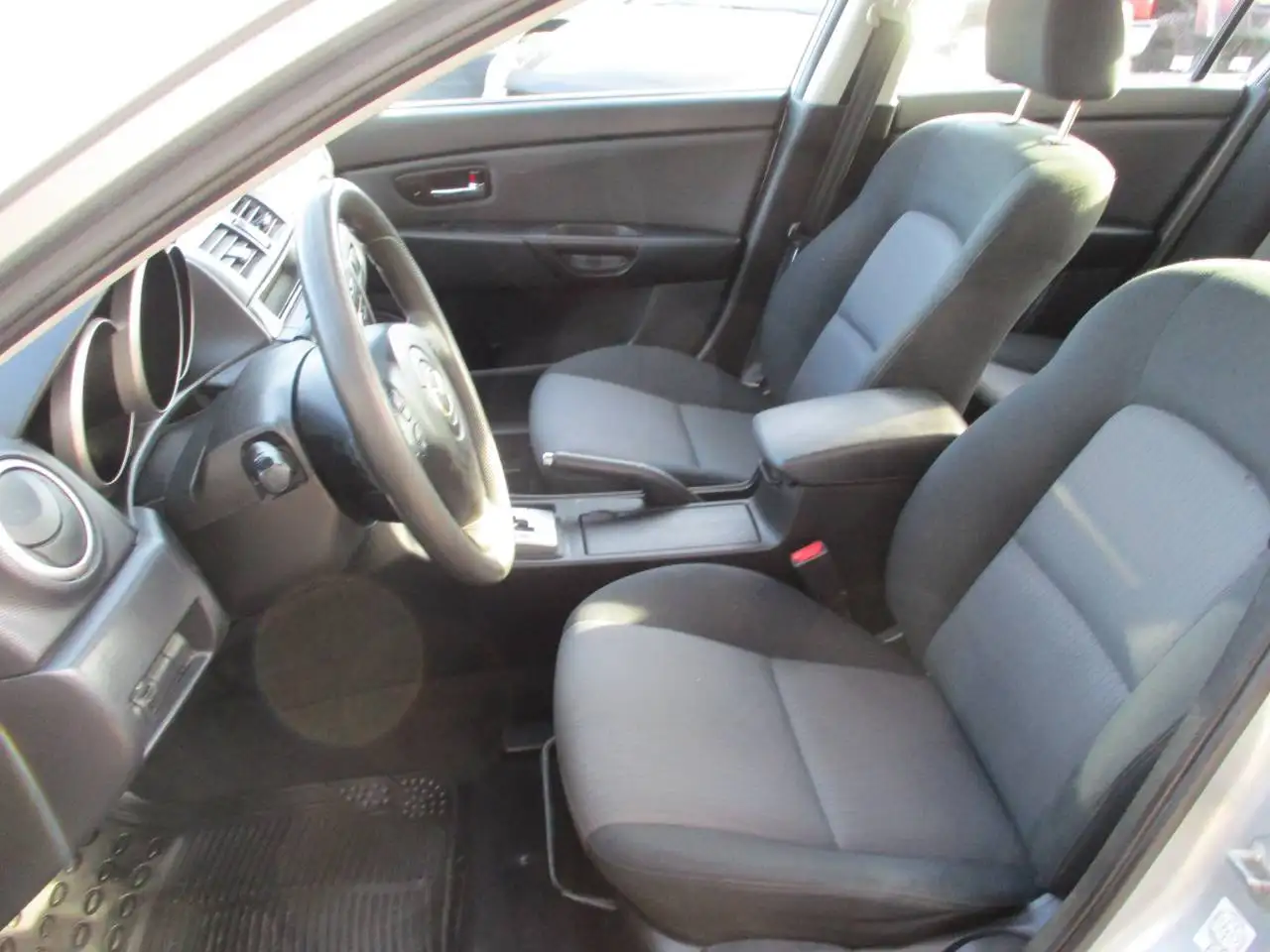 Mazda 3 photo Mazda 3