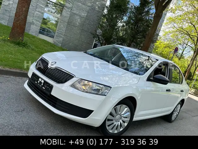 Skoda Octavia 1.6 TDI Limousine*105 PS*