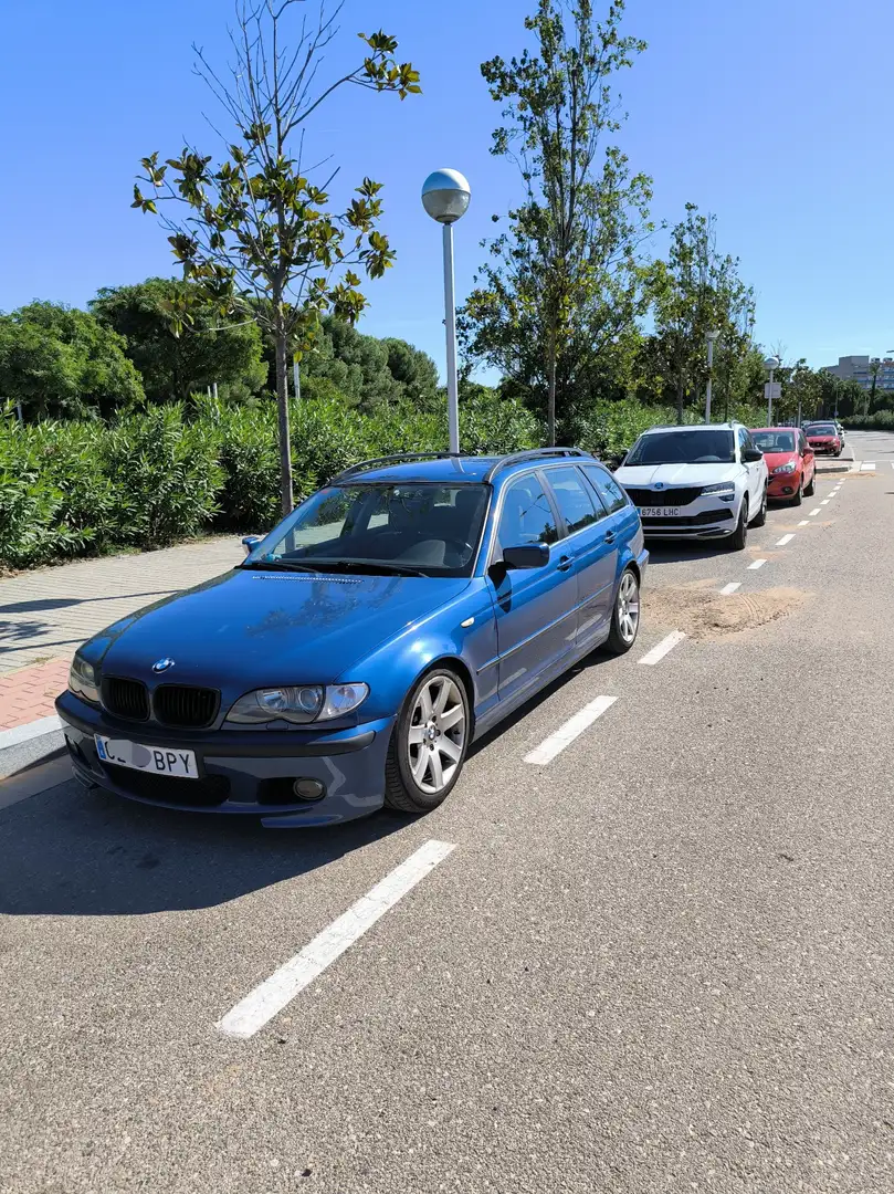 BMW 330 330i Touring - 1