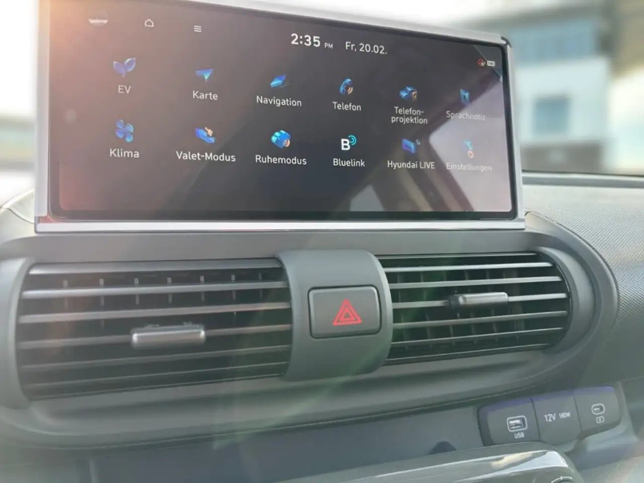 Hyundai Inster Elektro 49 kWh Cross * Navi*LED*ACC*Apple CarPlay* 9