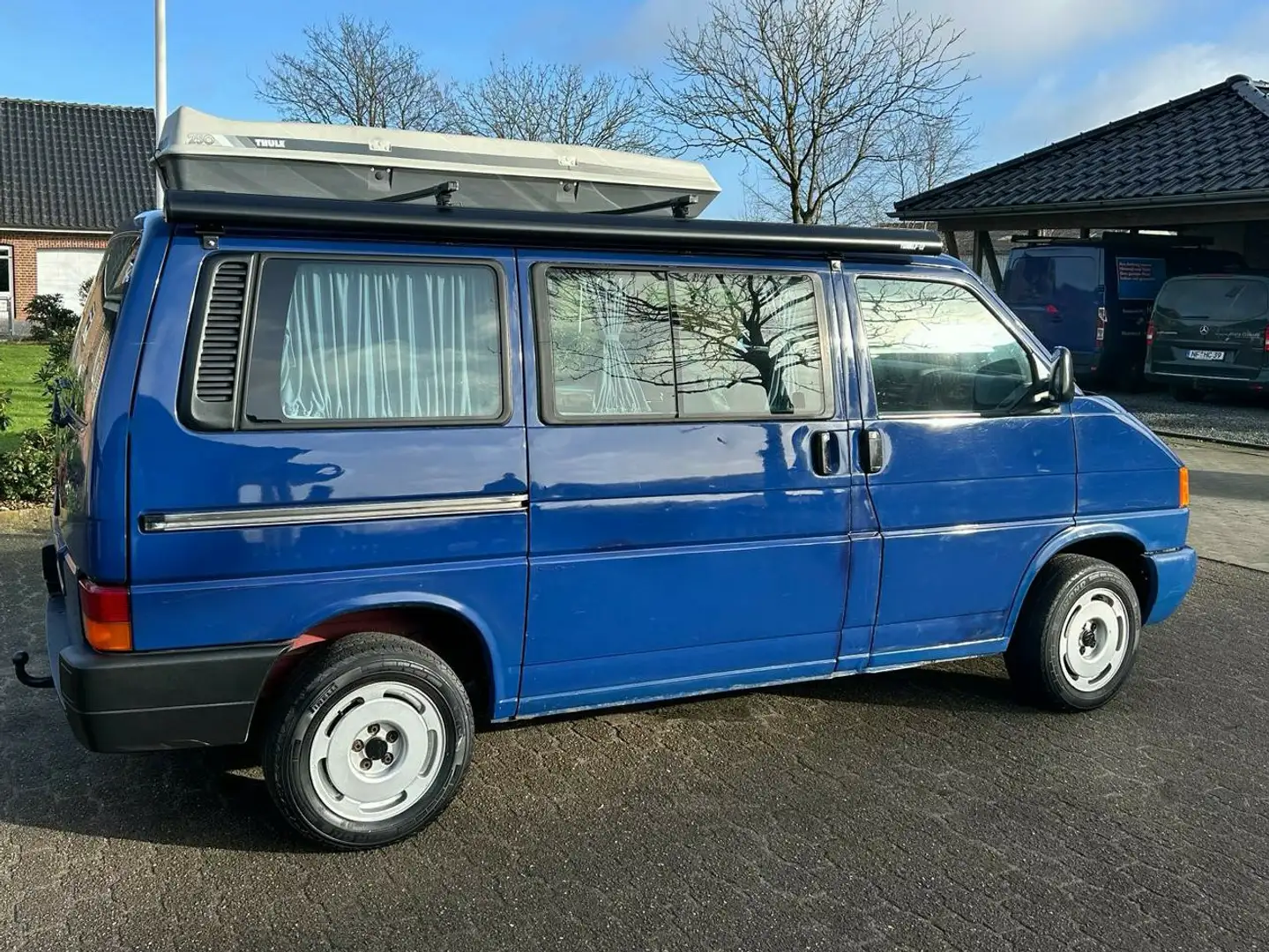 Volkswagen T4 Multivan Umbau zum Camper. innen alles neu ausgebaut Kék - 1