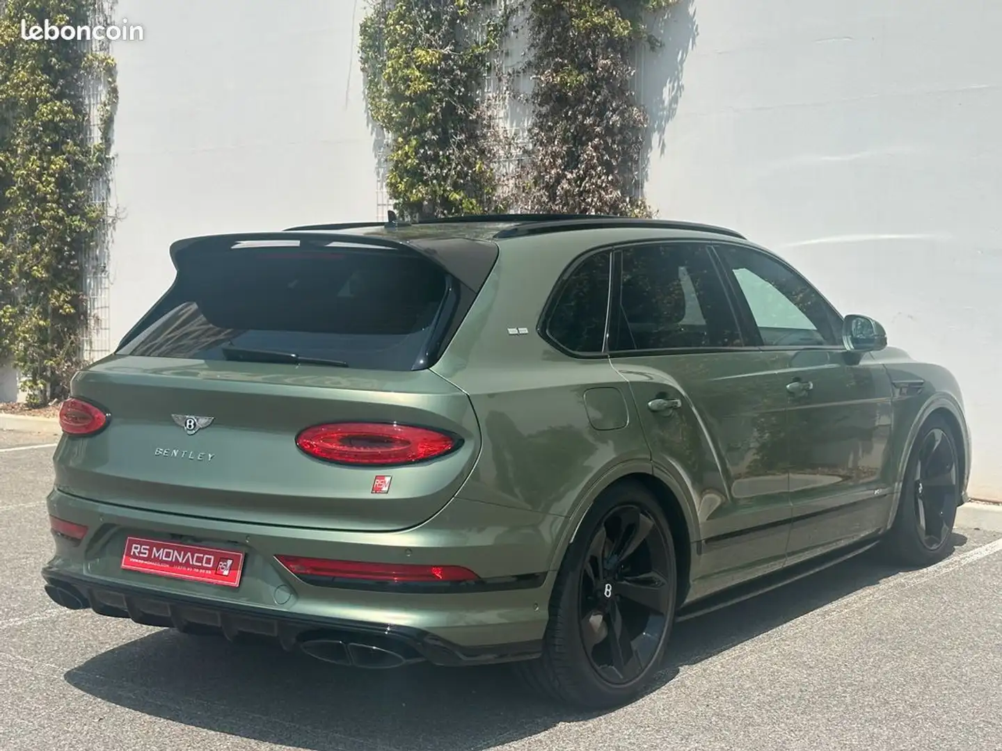 Bentley Bentayga (2) v8 4.0 550 first edition 7 places Vert - 2