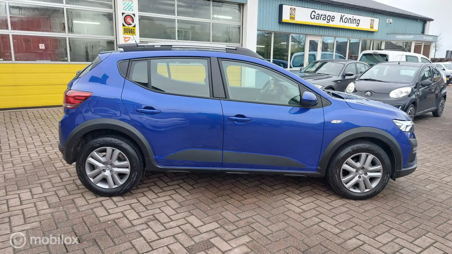 Dacia Sandero 1.0 TCe 100 Essential Blauw - 2