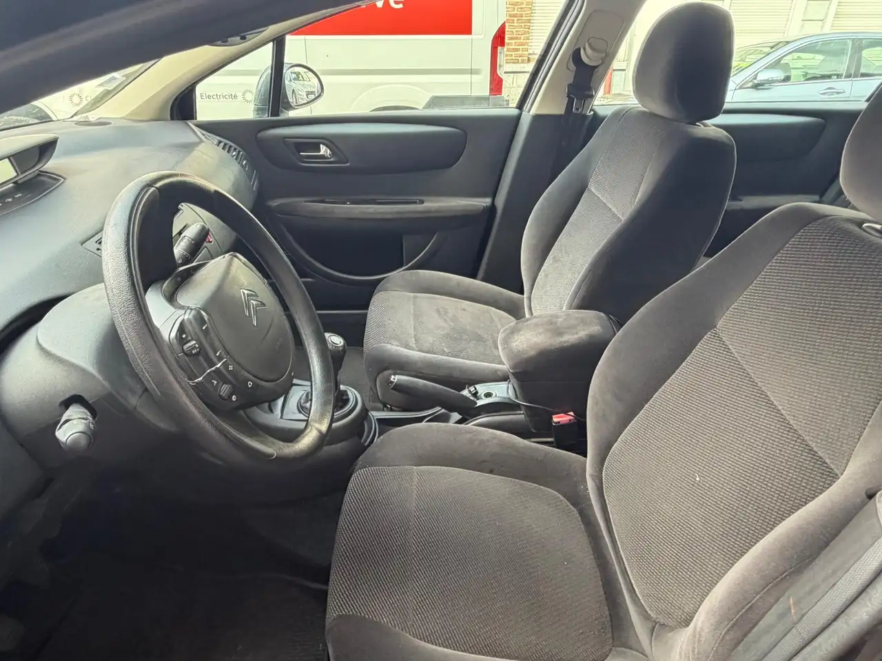 Citroen C4 Berline — photo 5
