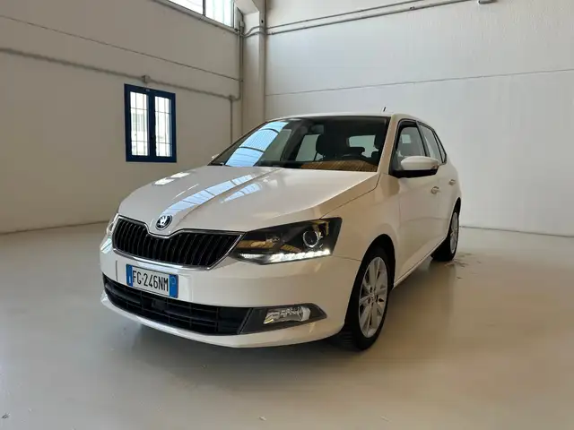 Skoda Fabia Fabia 1.4 tdi Executive 75cv - OK NEOPATENTATI