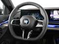 BMW 520 5 Serie 520i M-Sport Zwart - thumbnail 2