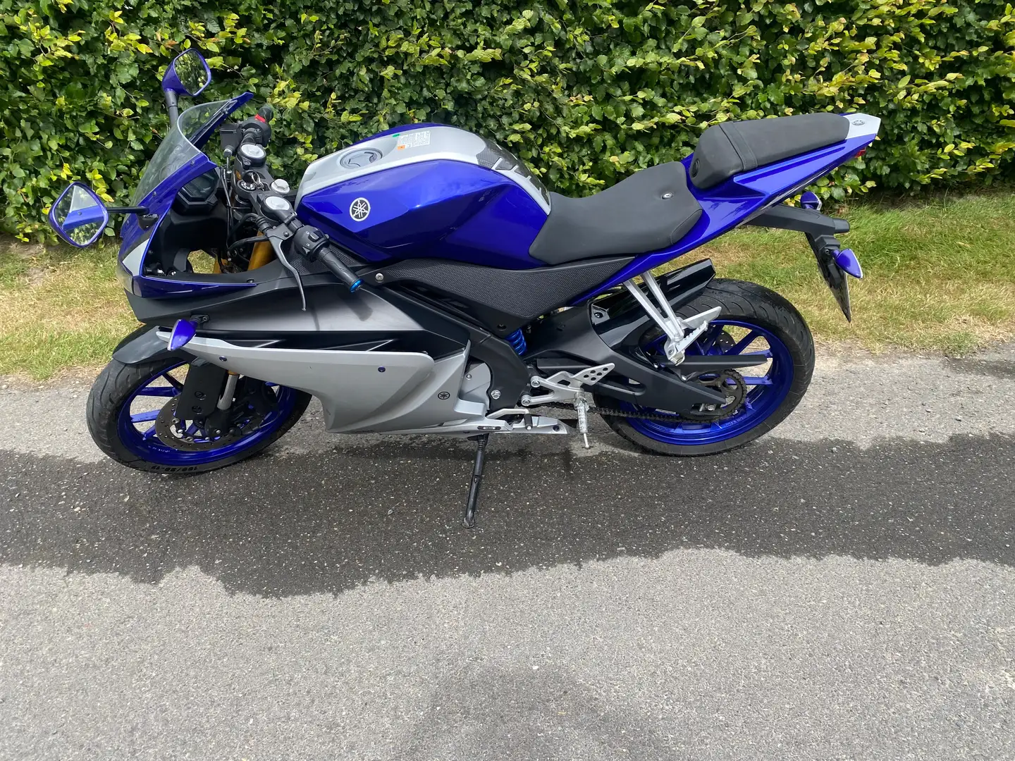 Yamaha YZF-R125 Bleu - 1