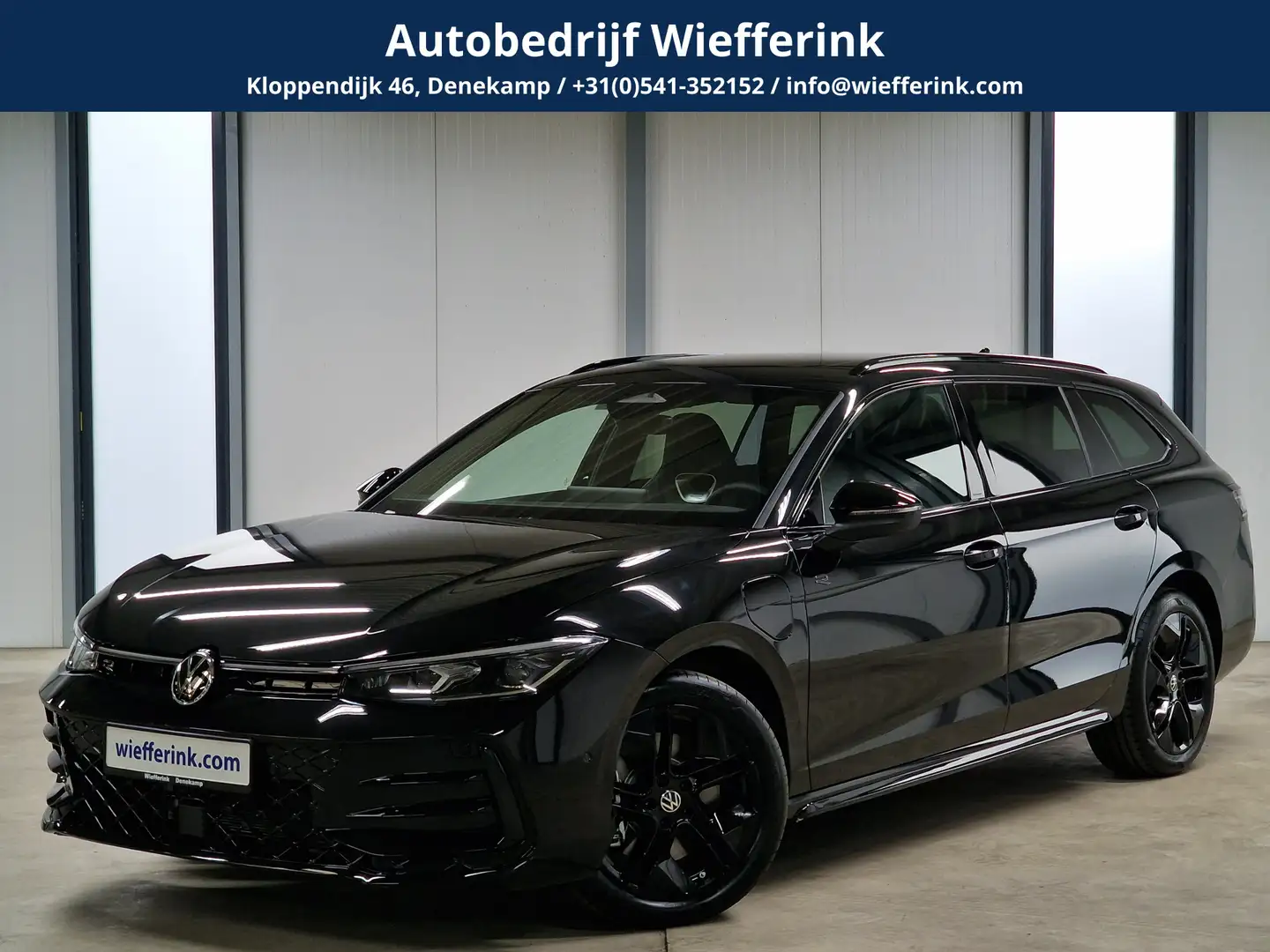 Volkswagen Passat Variant 1.5 eHybrid R-Line 272pk | Leren bekleding | Elek. Zwart - 1