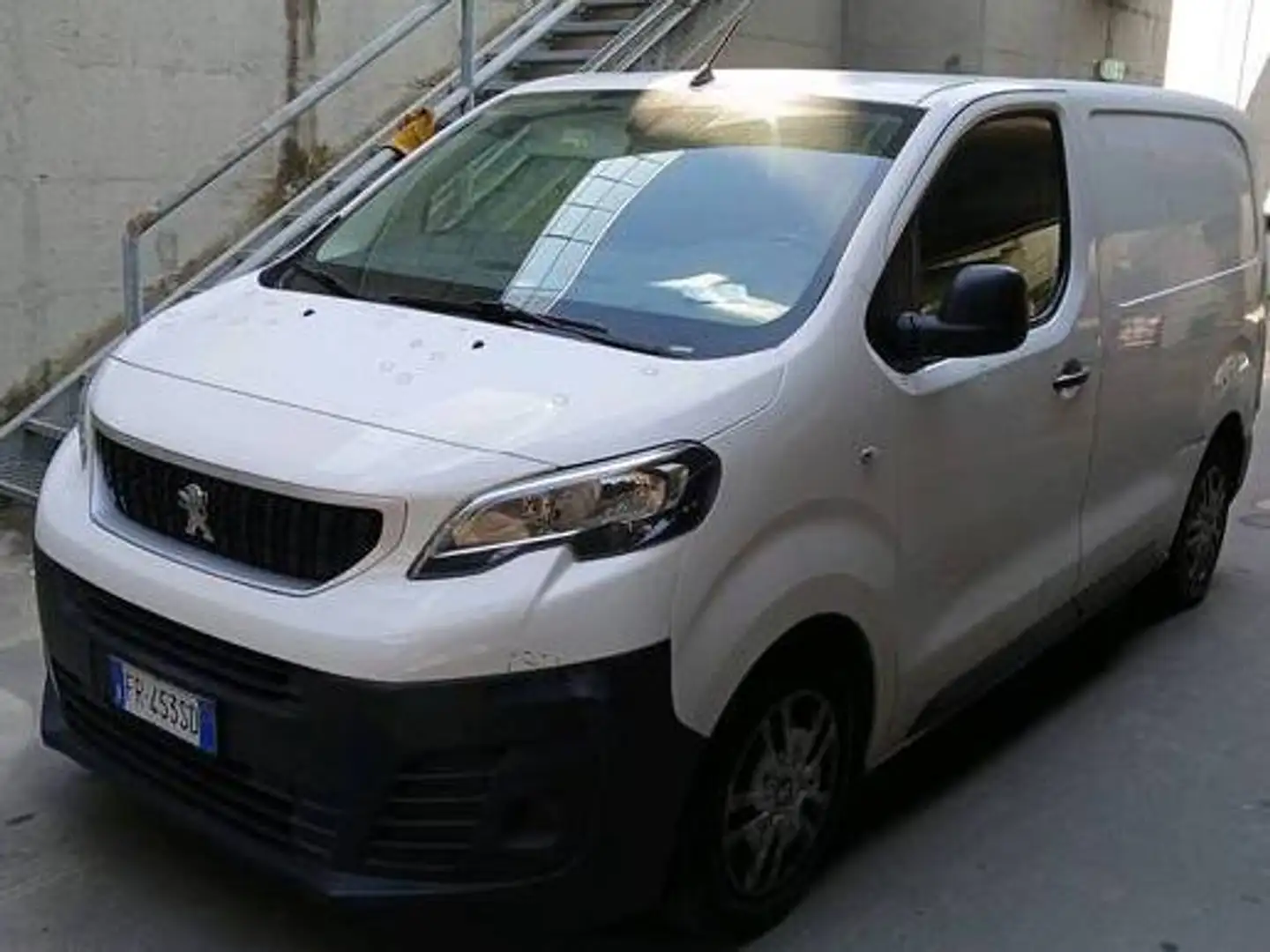 Peugeot Expert 1.6 BlueHDi 115 S&S Premium  S TG : FR453SD Bianco - 2