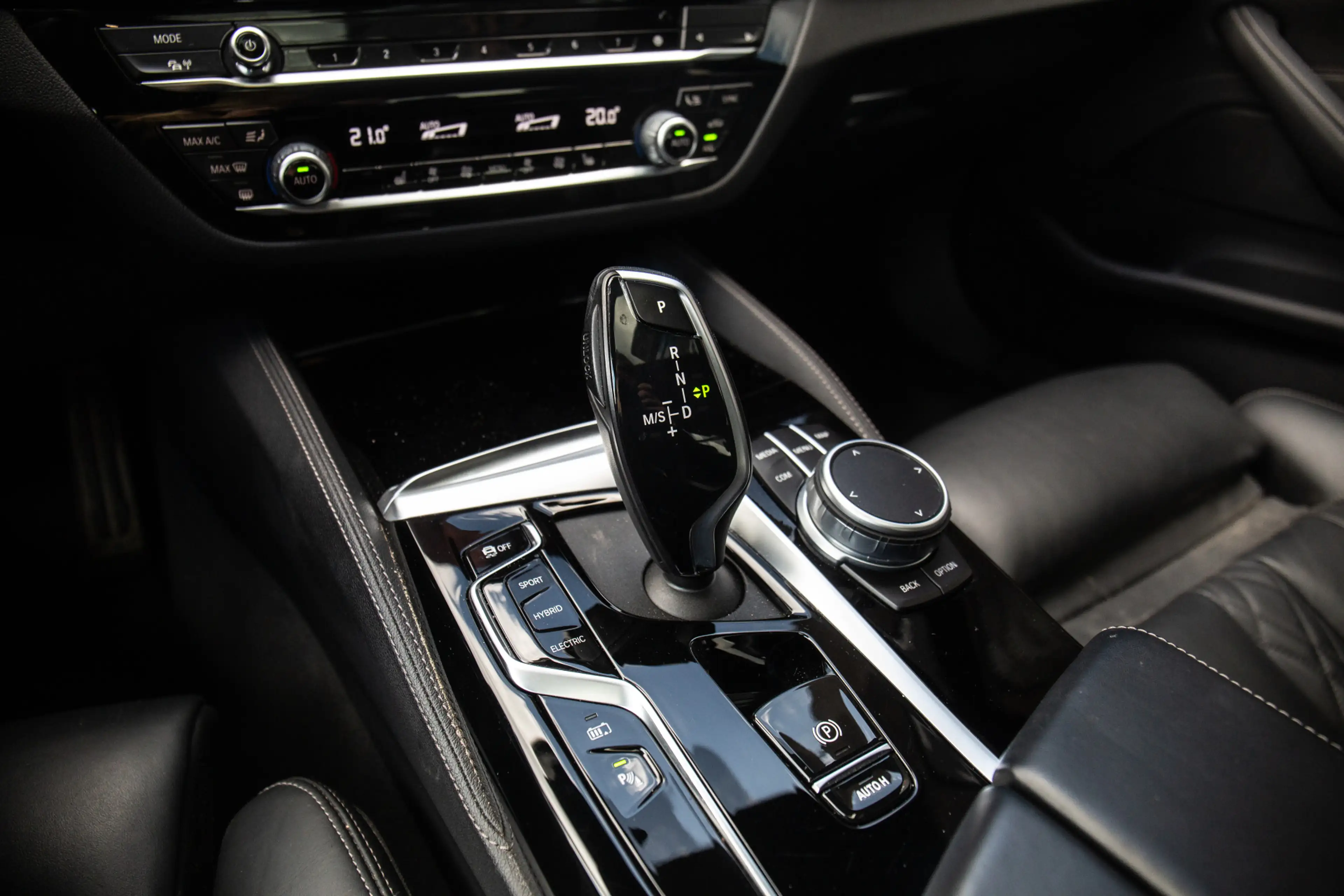 BMW 545 5-serie 545e xDrive High Executive M-Sport , Pano, — photo 12