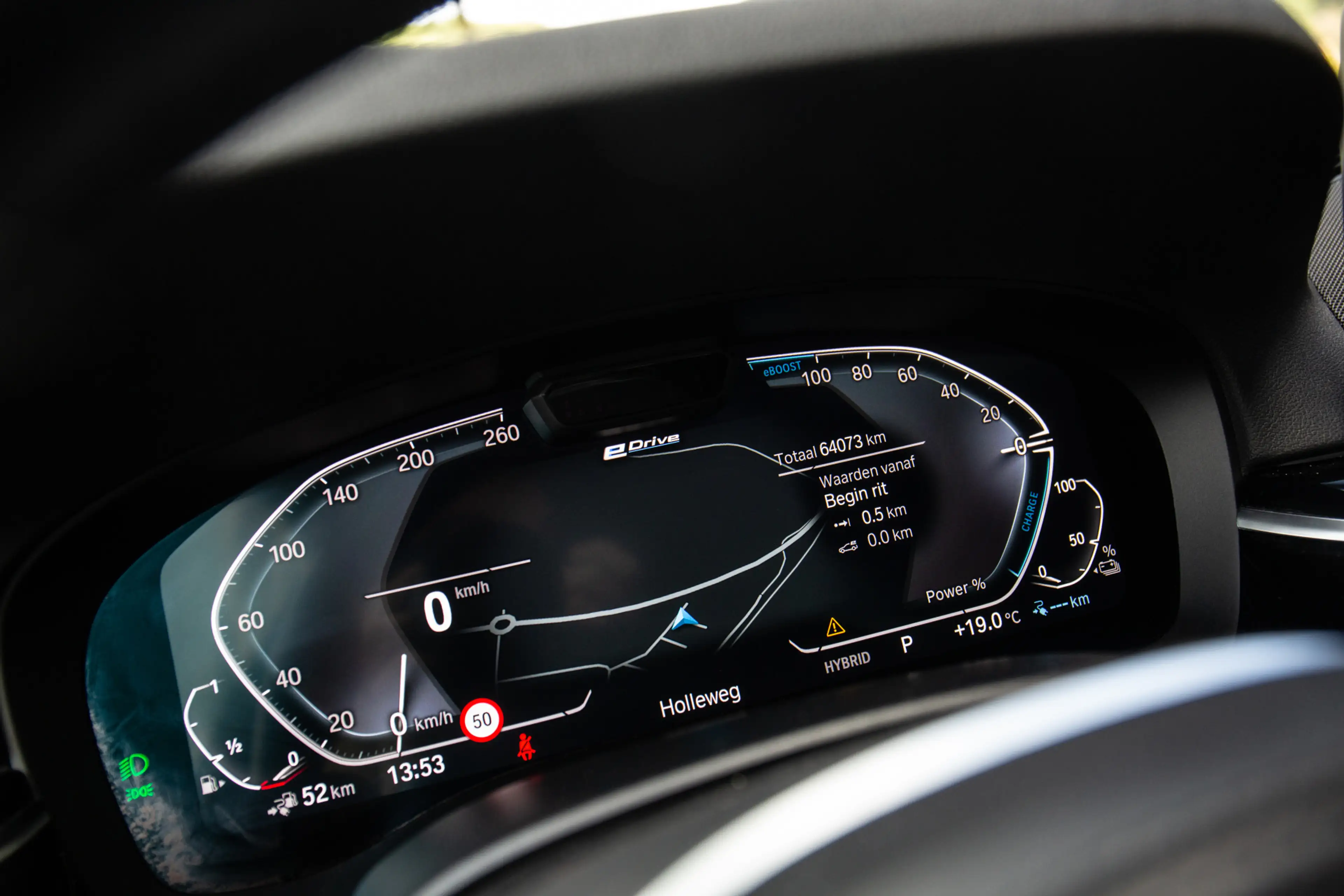 BMW 545 5-serie 545e xDrive High Executive M-Sport , Pano, — photo 11