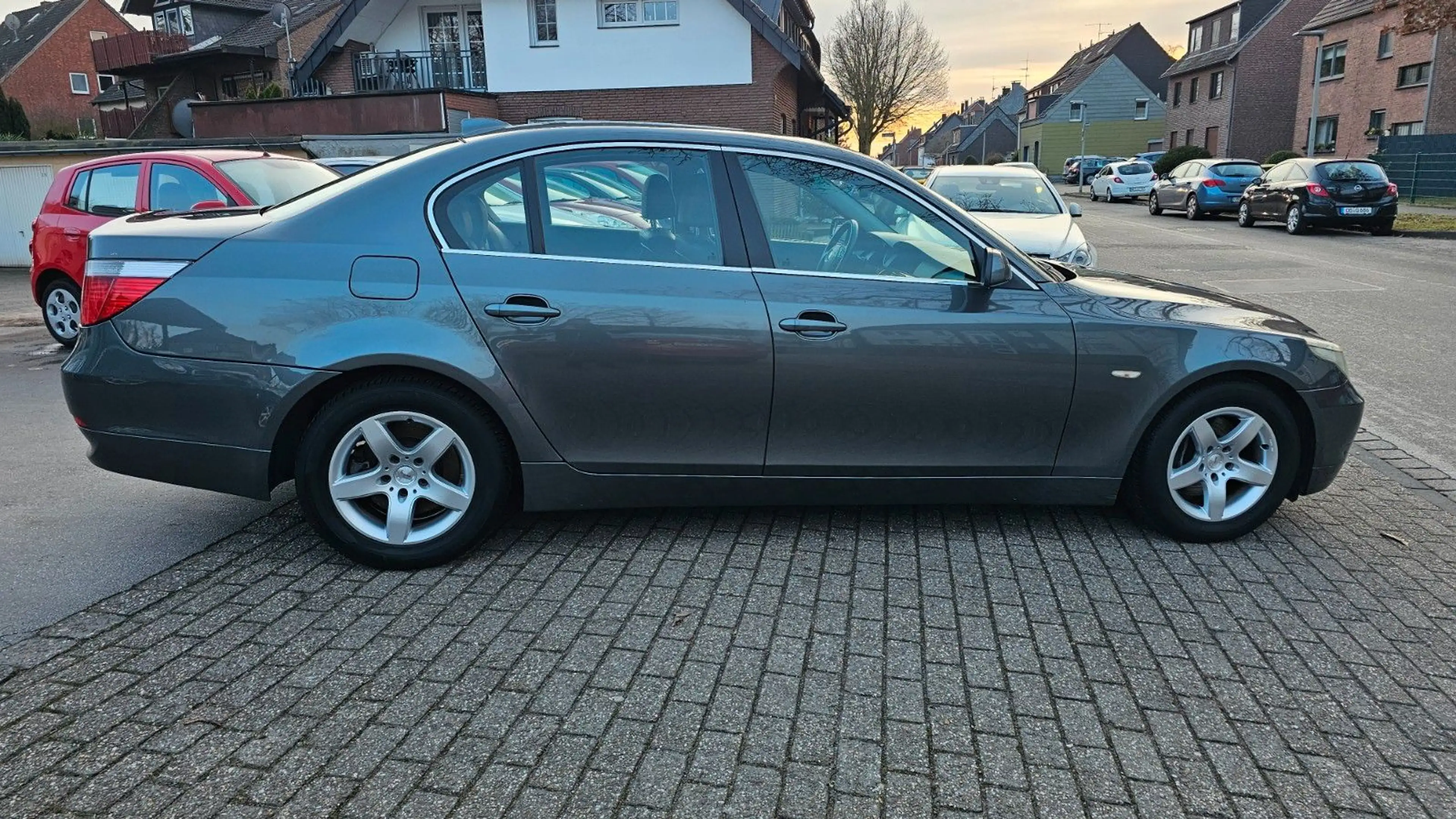 BMW 530 5 Limousine 530i,Leder,Navi,PDC — photo 5
