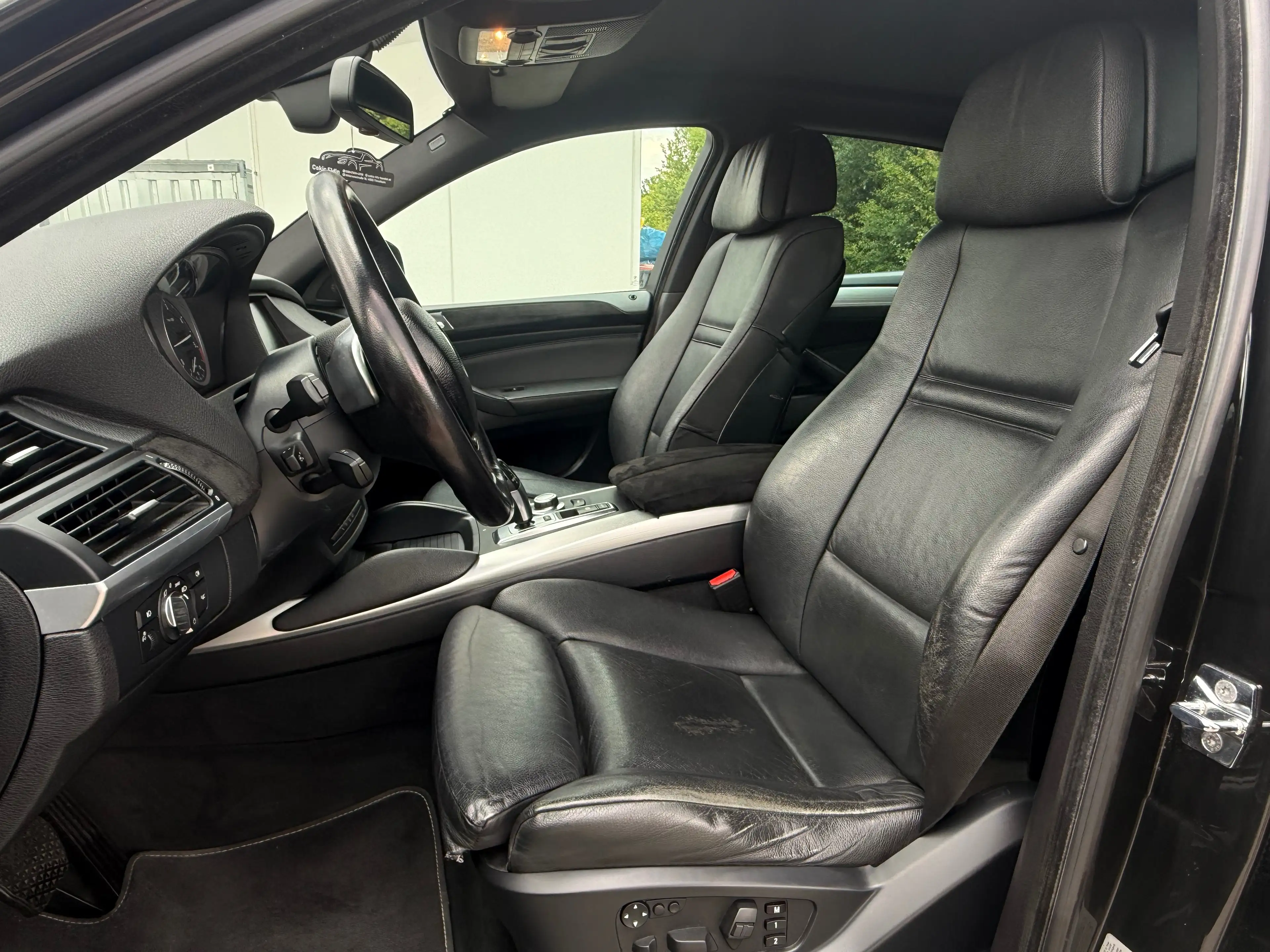 BMW X6 xDrive 35 d - All Black - Top Optik - Finanzierung — photo 10