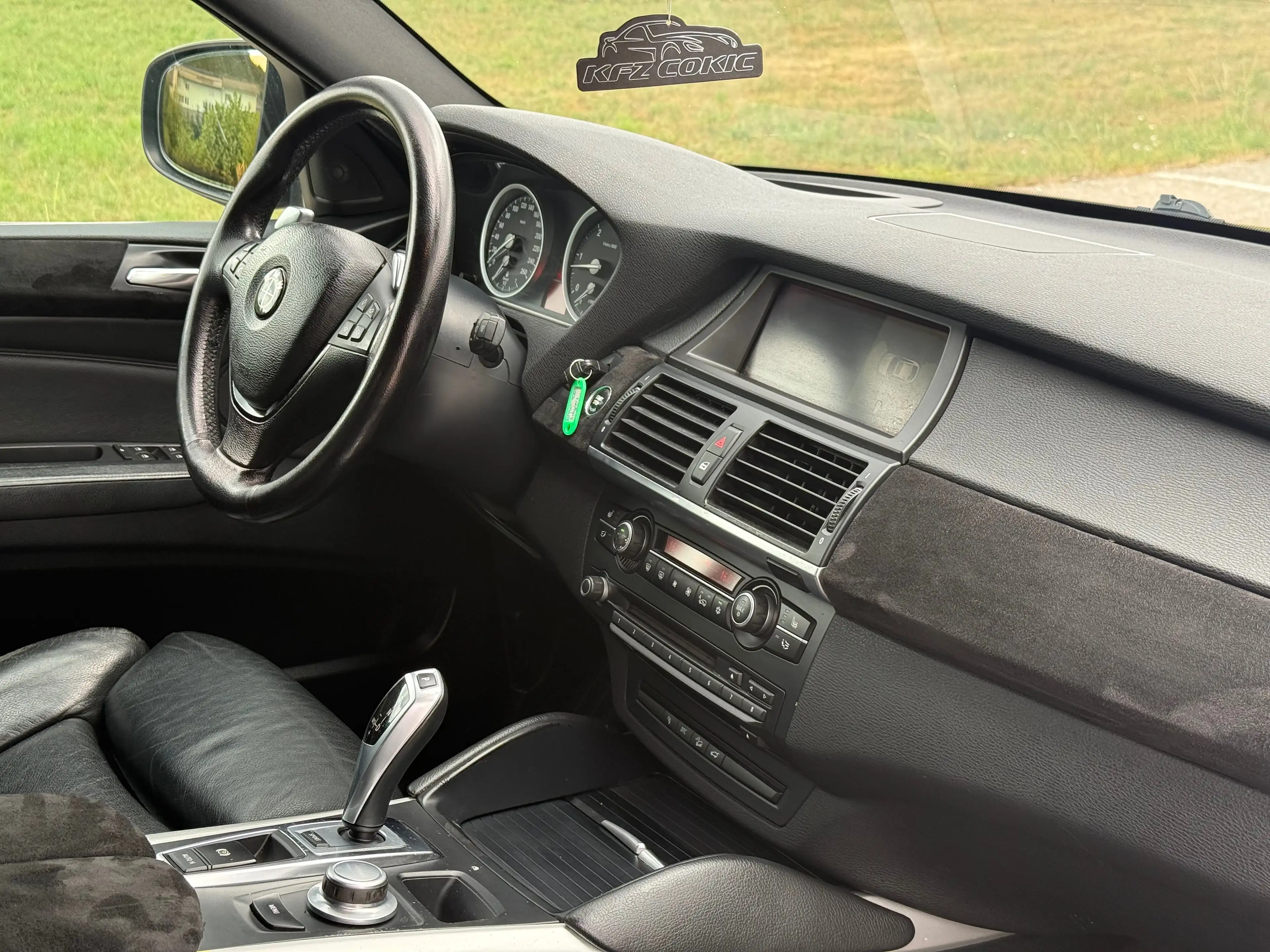 BMW X6 xDrive 35 d - All Black - Top Optik - Finanzierung — photo 14