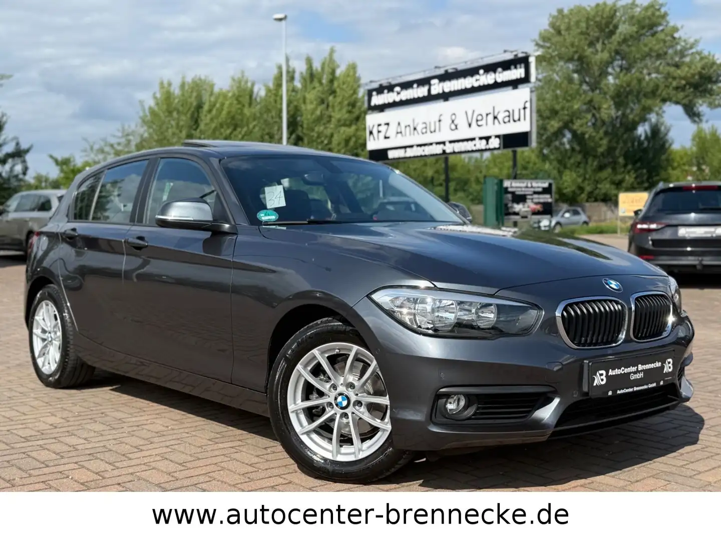 BMW 118 Baureihe 1 Lim. 5-trg. 118 i  *Automatik* Grau - 1