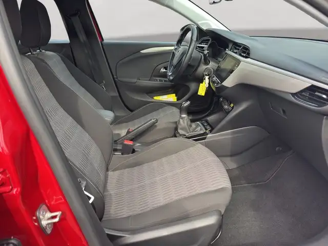 Opel Corsa view 9