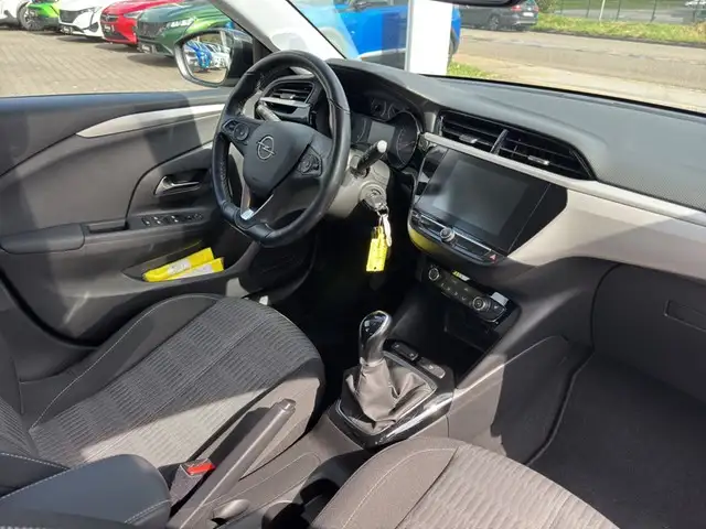 Opel Corsa view 10