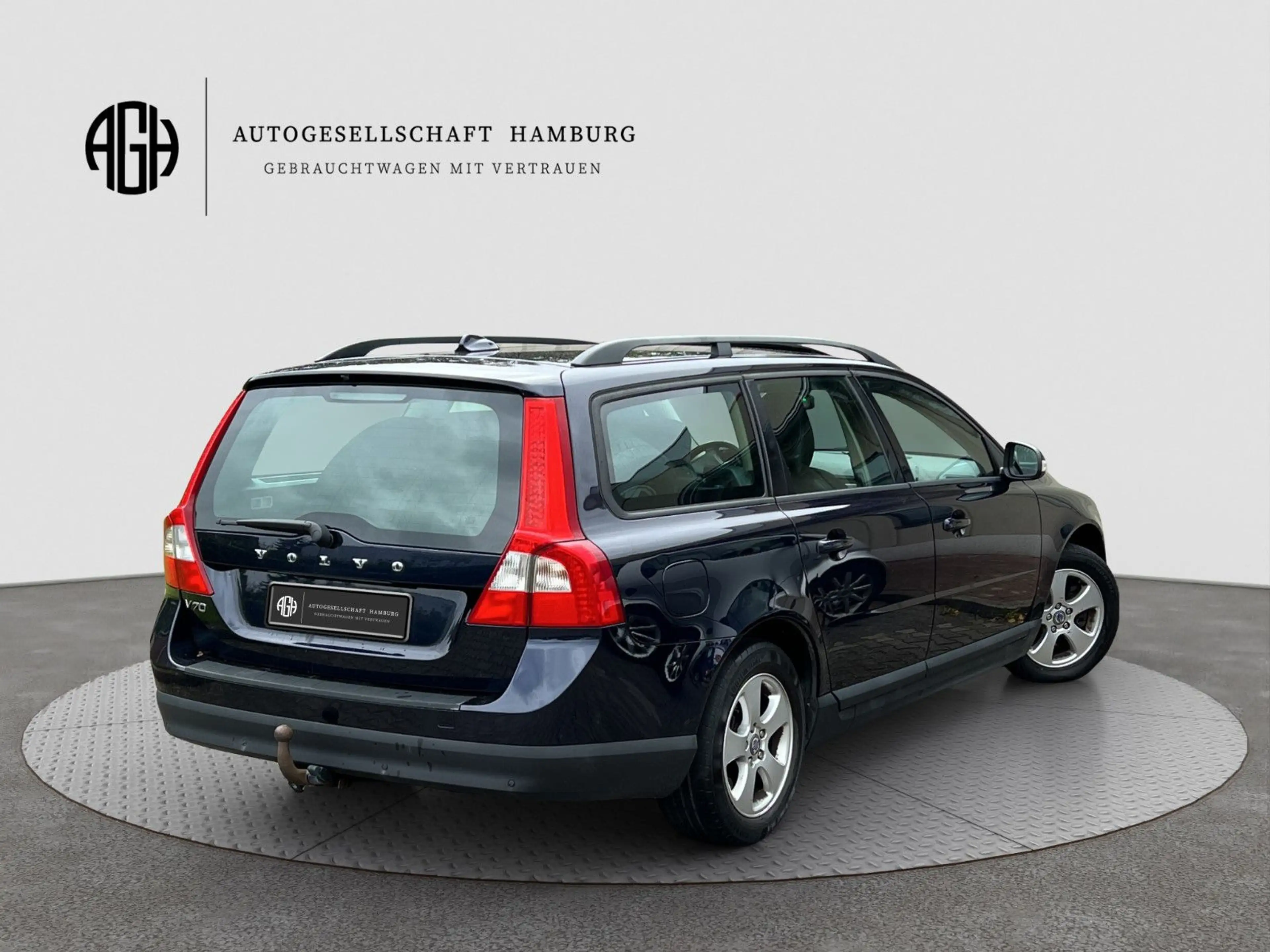 Volvo V70 Kombi 2.0 D3 Kinetic*AHK*Schiebed.*PDC Vo+Hi — photo 4