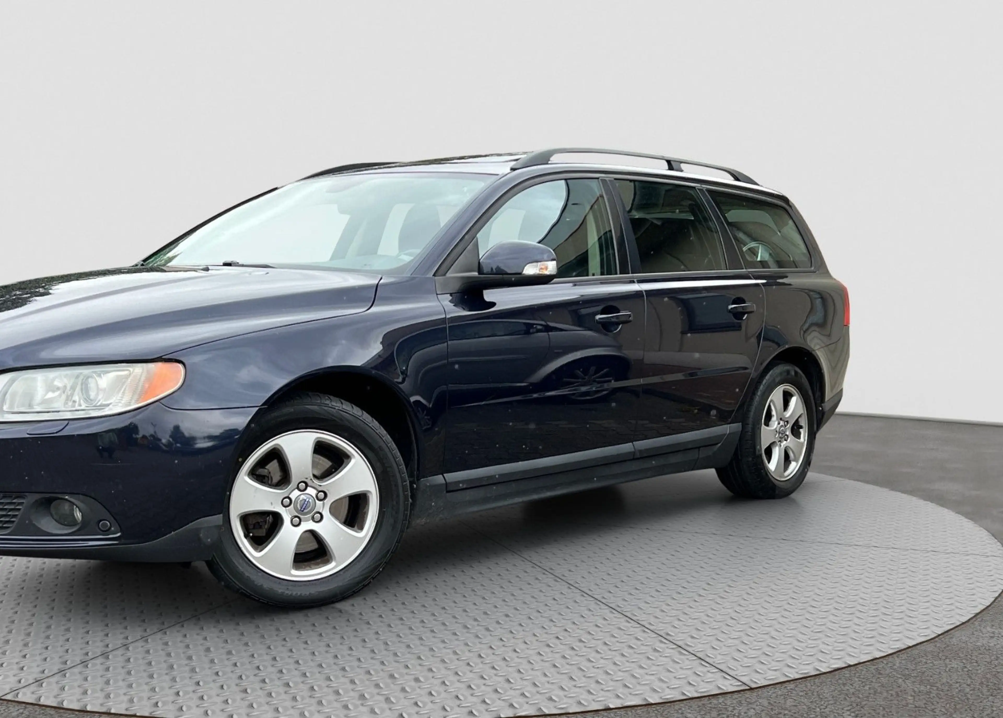 Volvo V70 Kombi 2.0 D3 Kinetic*AHK*Schiebed.*PDC Vo+Hi — photo 9