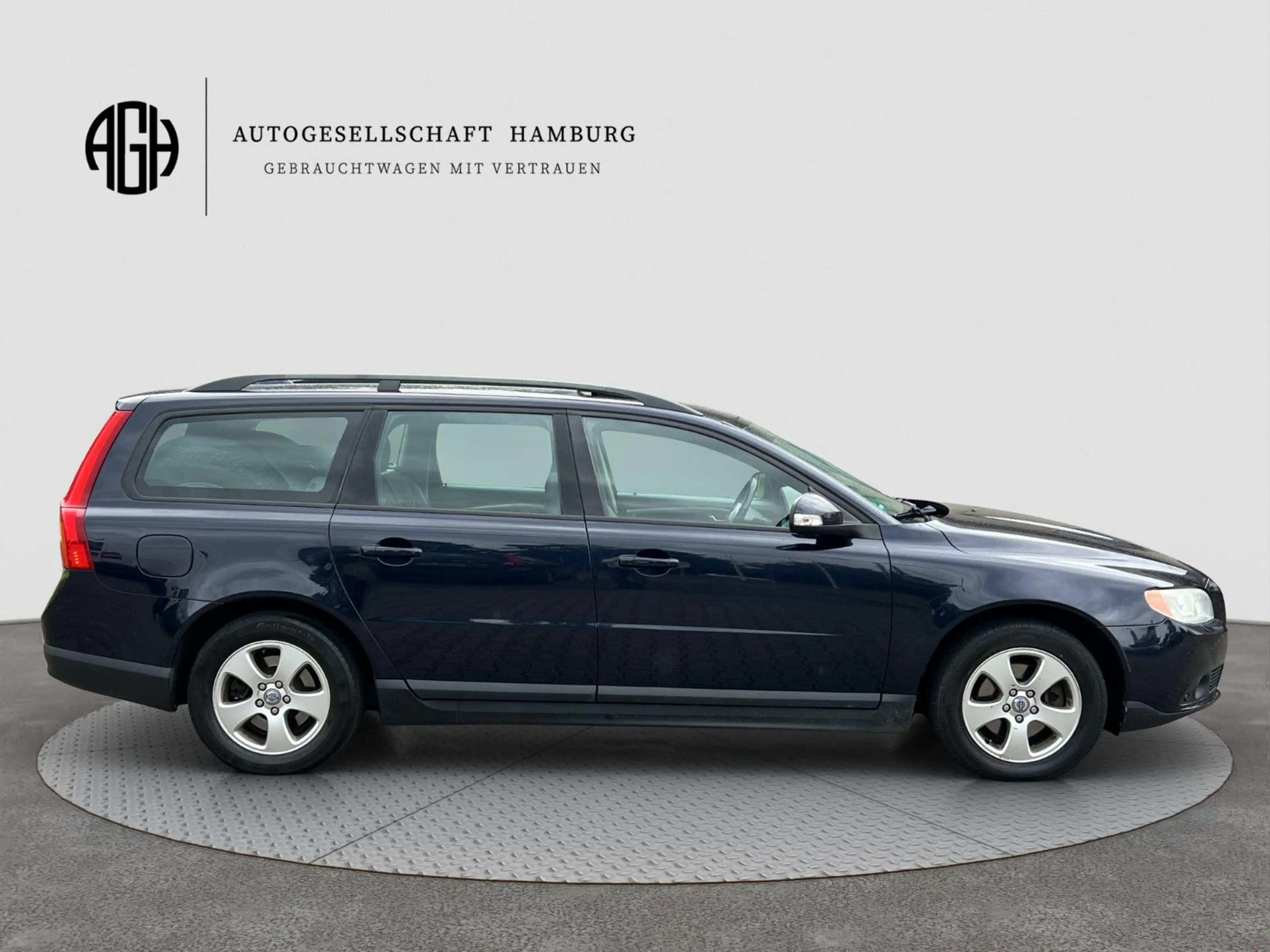 Volvo V70 Kombi 2.0 D3 Kinetic*AHK*Schiebed.*PDC Vo+Hi — photo 8