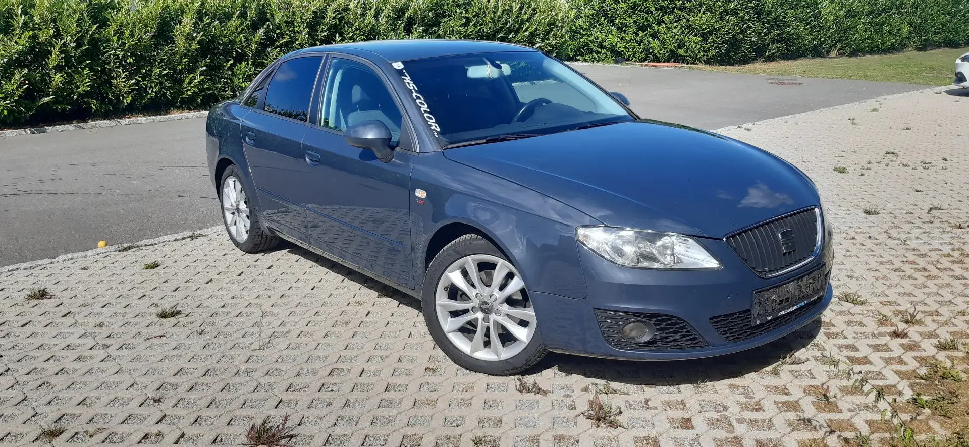 SEAT Exeo Style 2,0 TDI CR Grau - 1