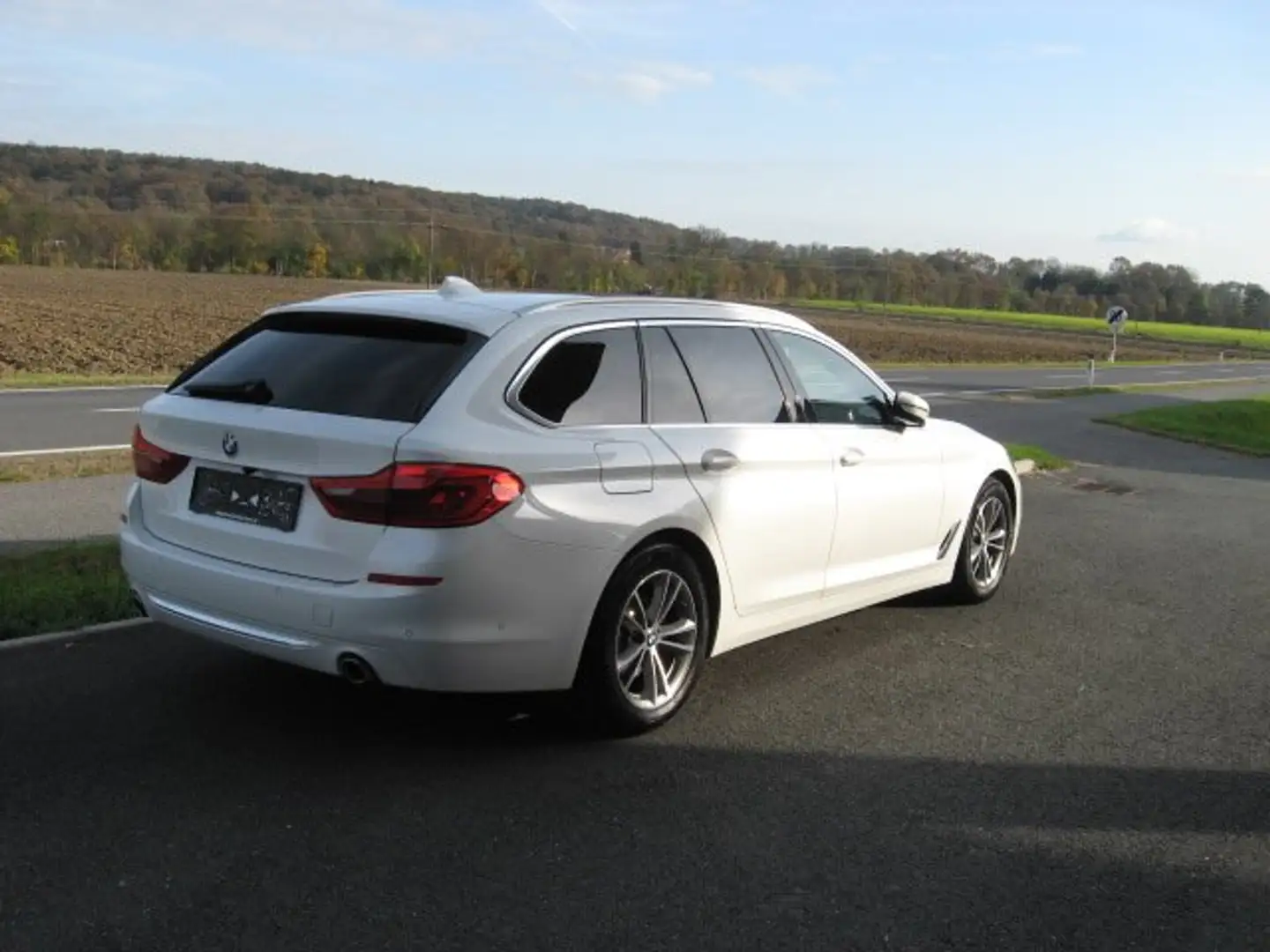 BMW 520 520 d Luxury Line Aut. Blanc - 2